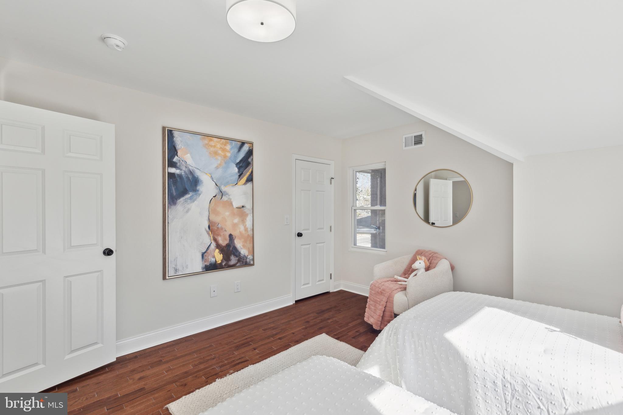 ELKINS PARK - Residential