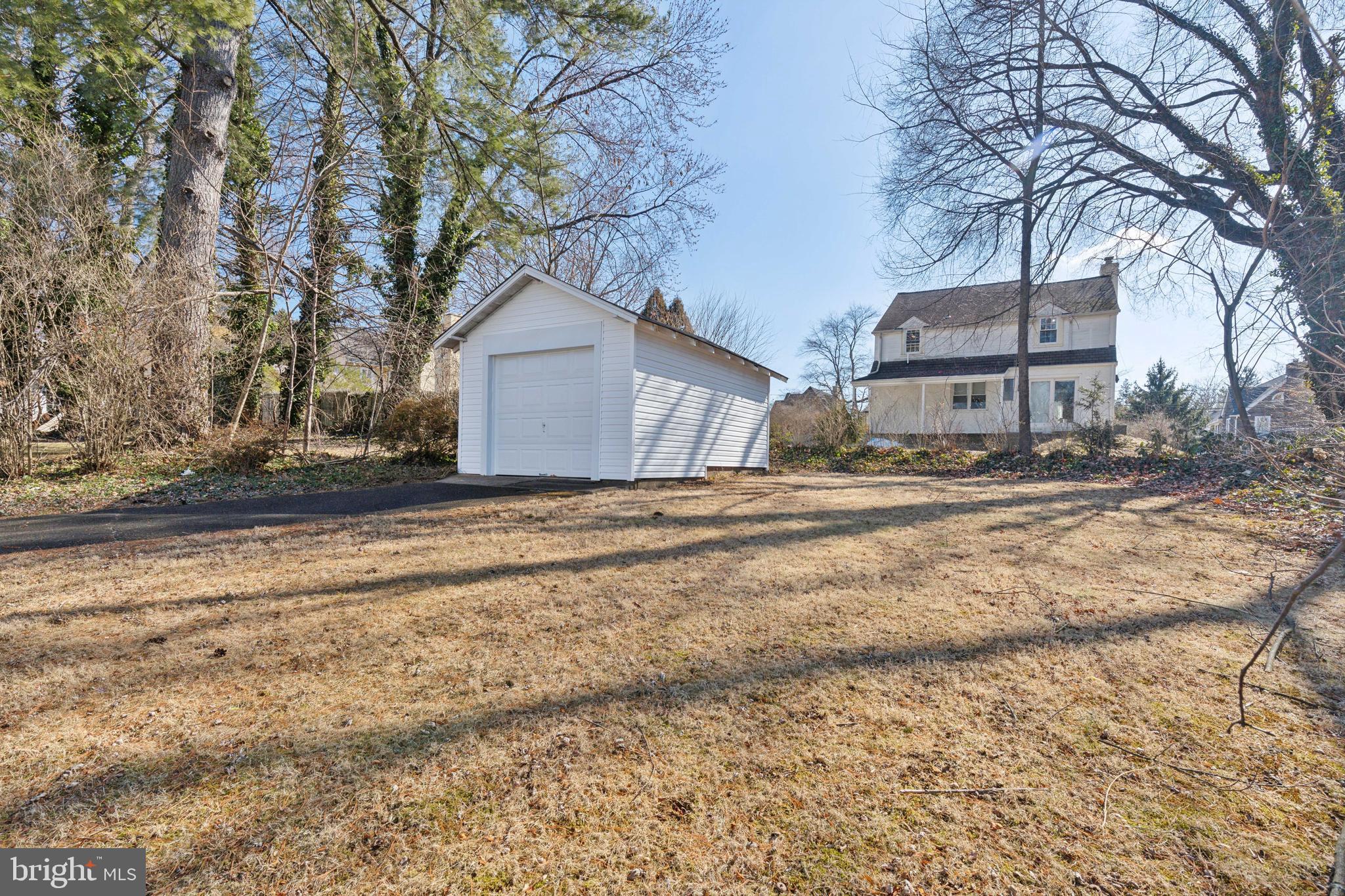 ELKINS PARK - Residential