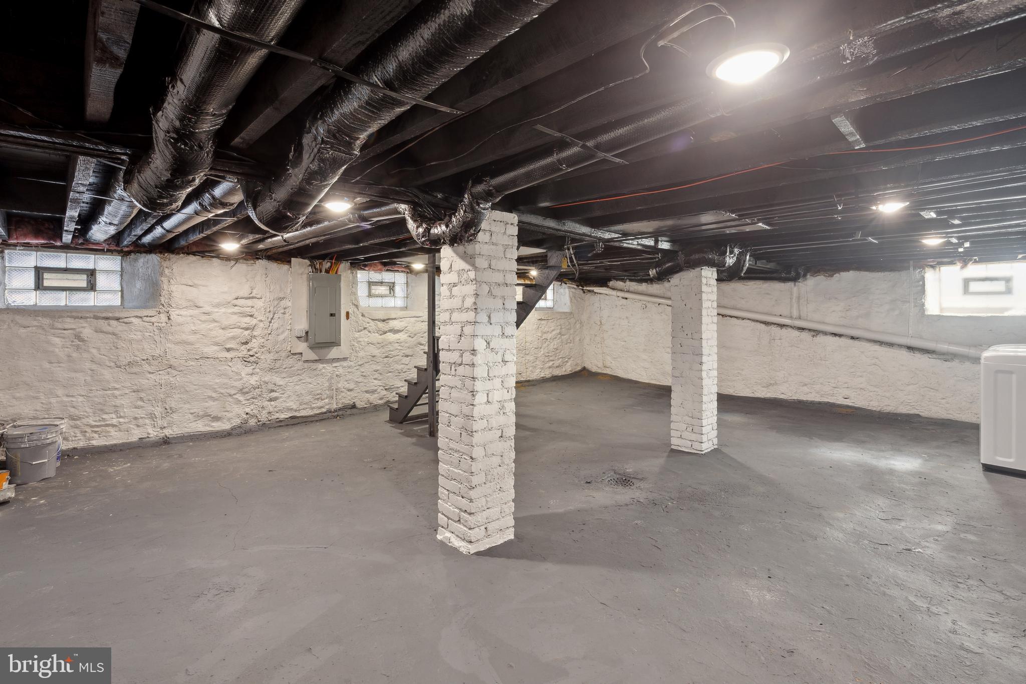 ELKINS PARK - Residential