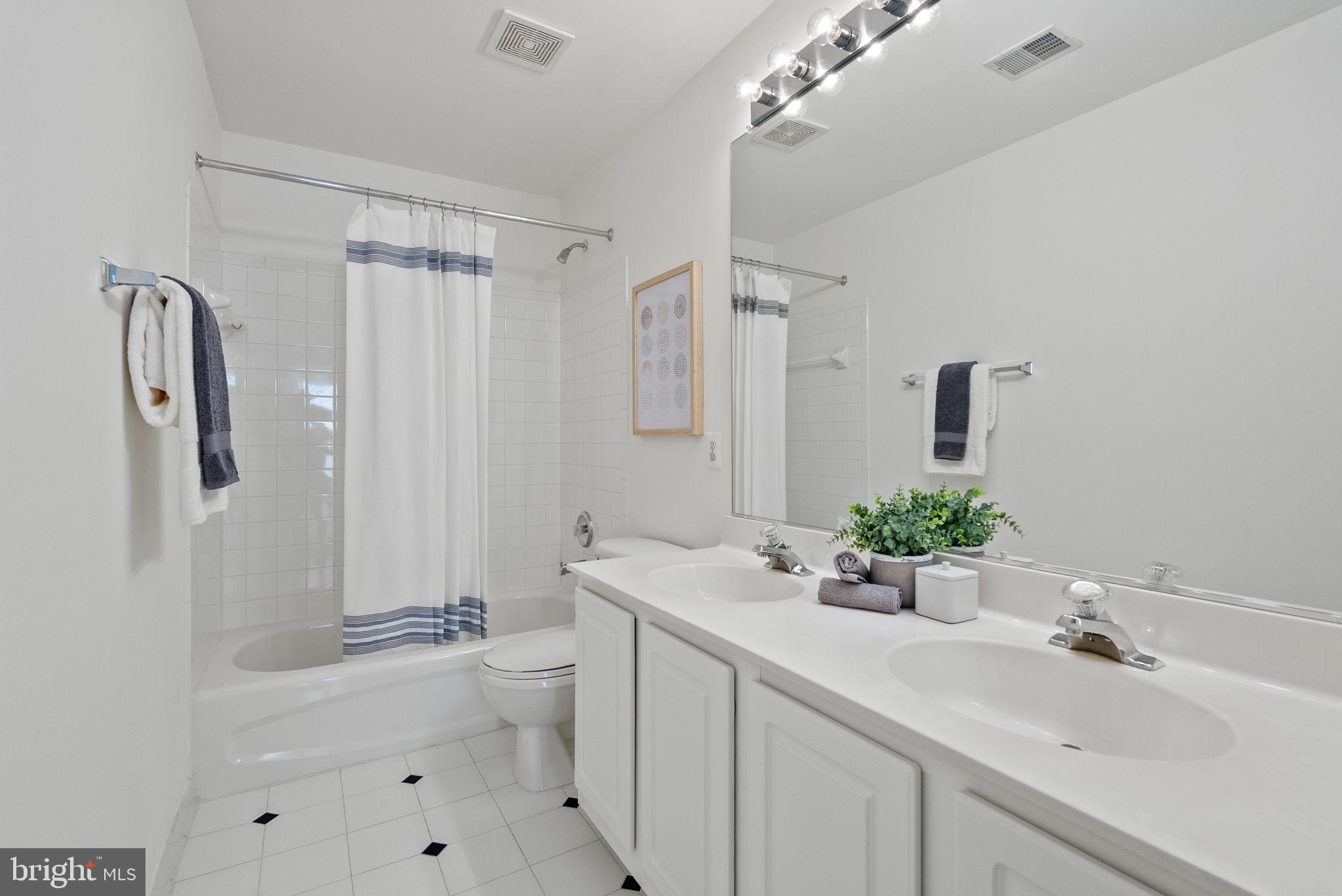 LORTON STATION - Residential