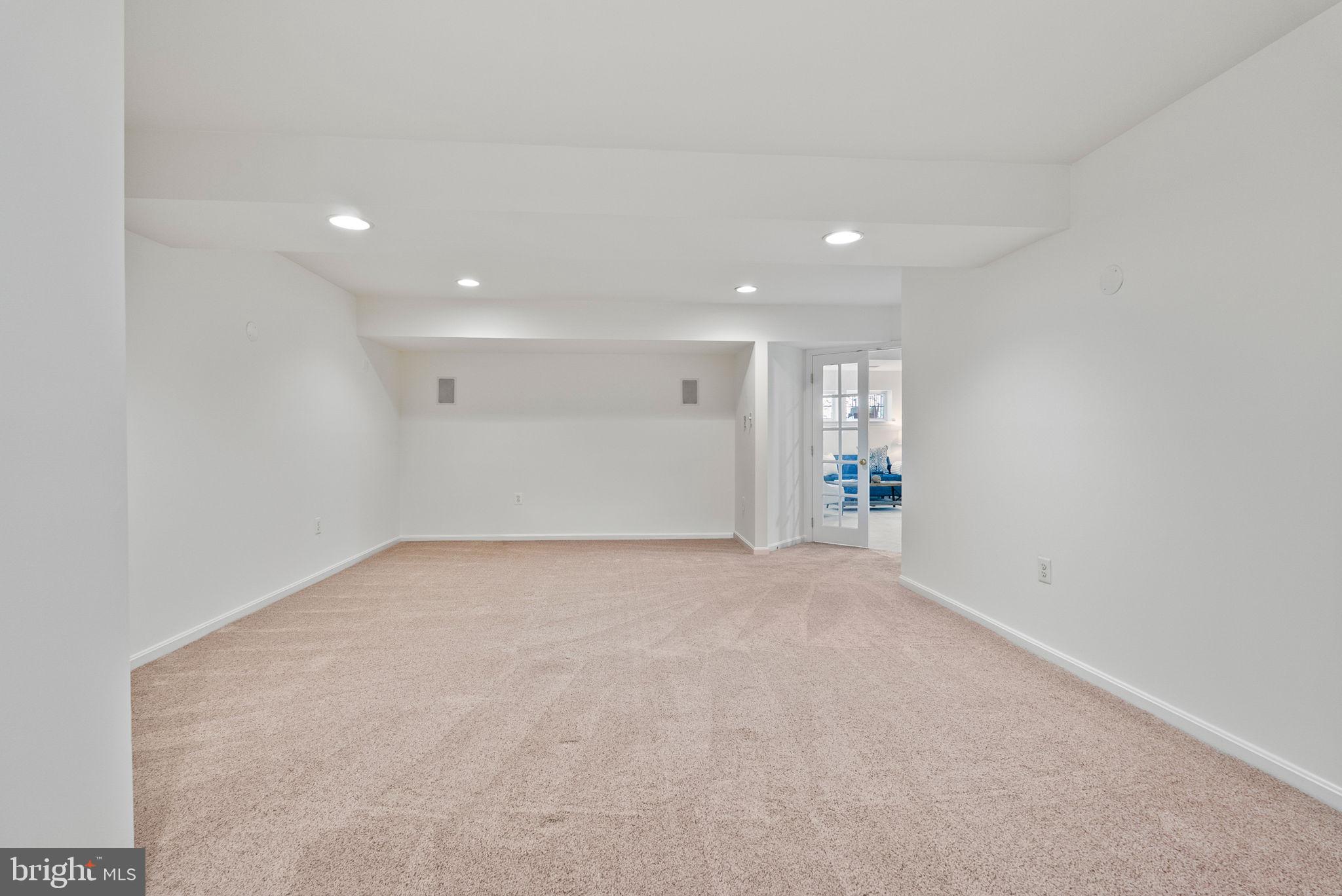 LORTON STATION - Residential