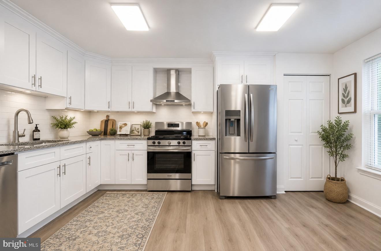 8122 LINDBERGH BOULEVARD
