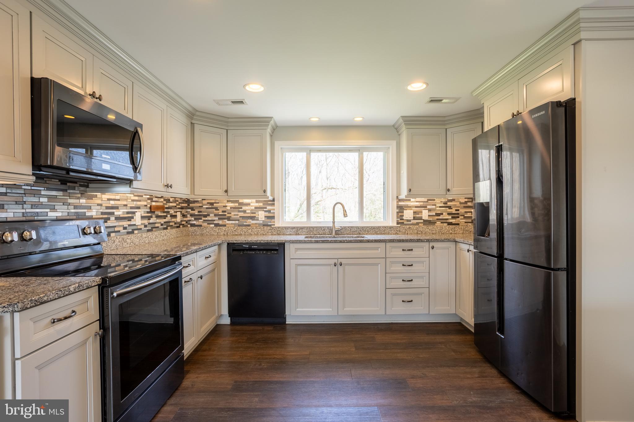 BLEAK HEIGHTS - Residential