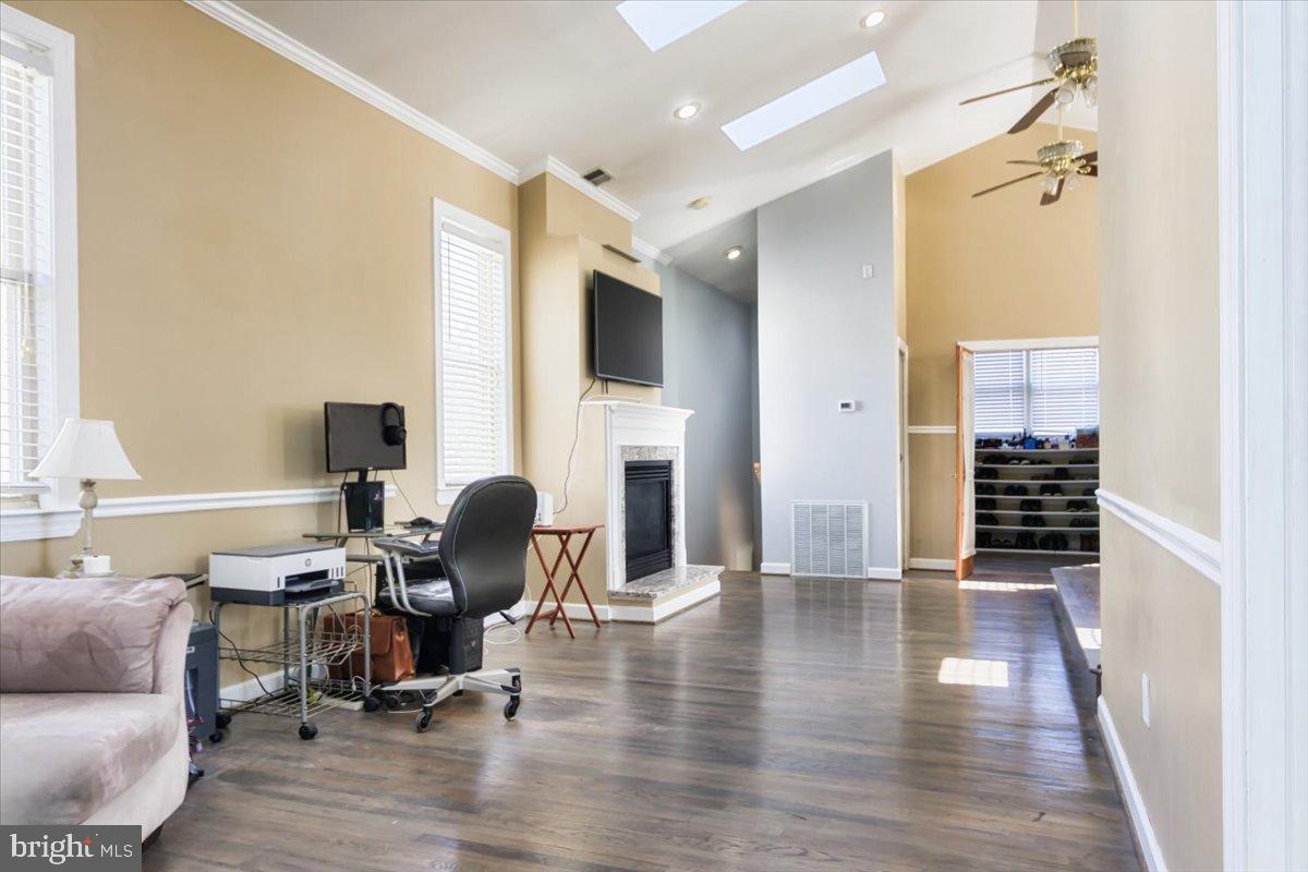 HAMILTON HEIGHTS - Residential