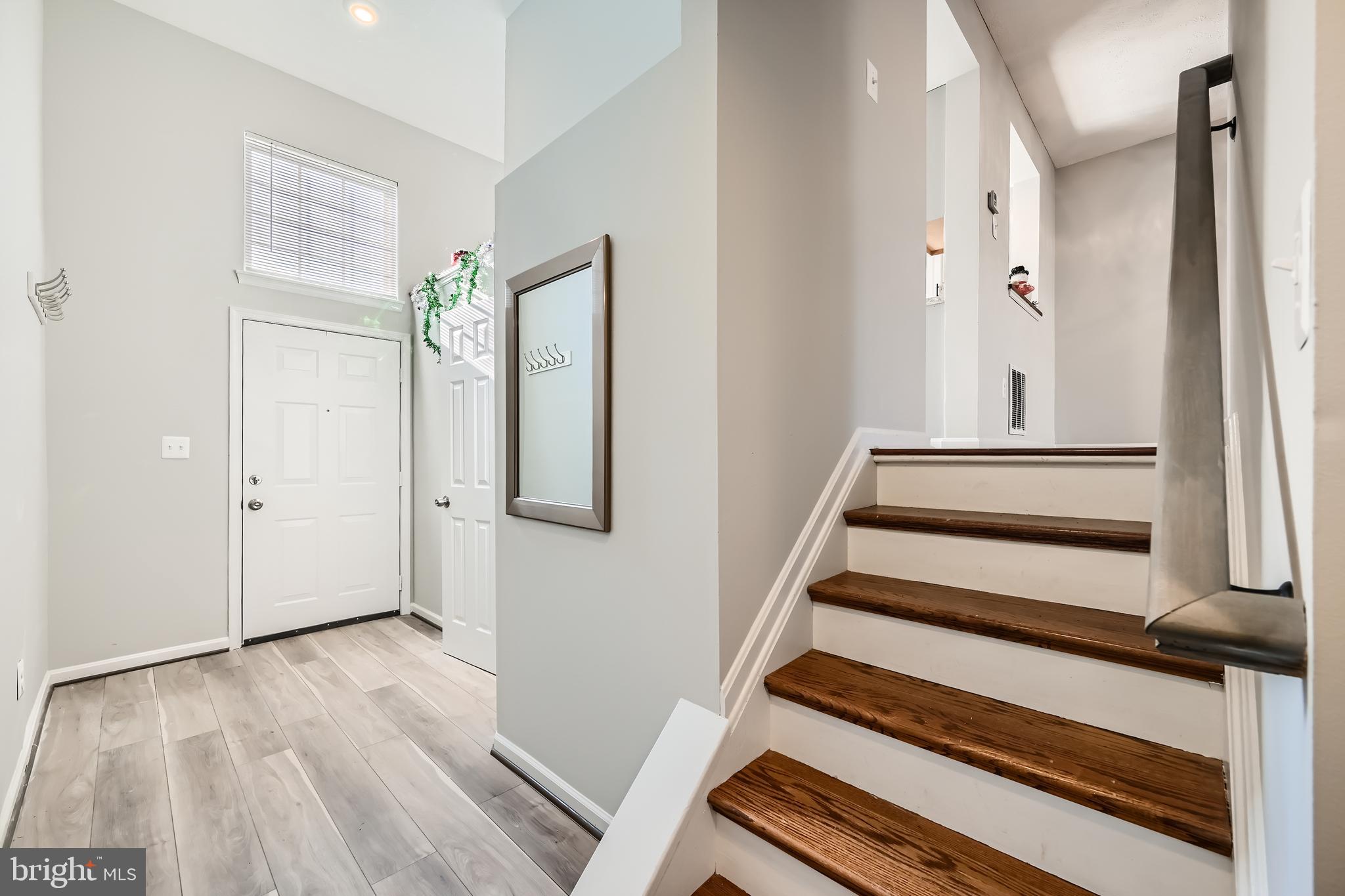 ROBERTS FIELD - Residential