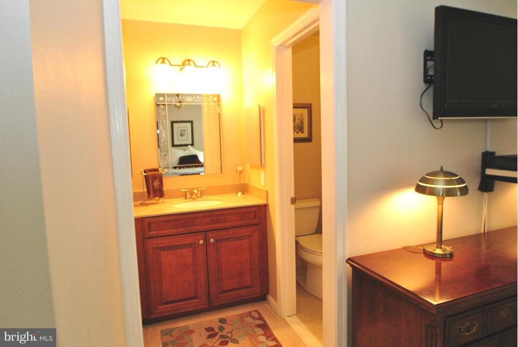 FRANKLIN FARM - Residential