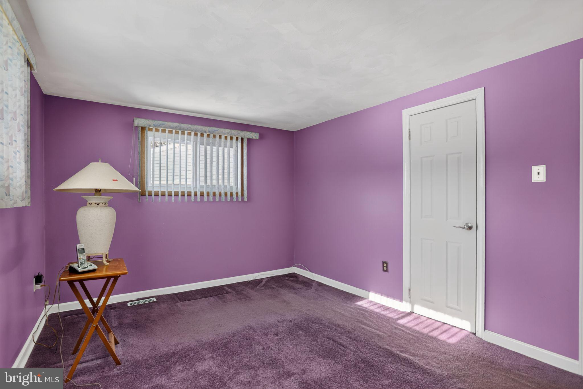 HALLOWELL - Residential