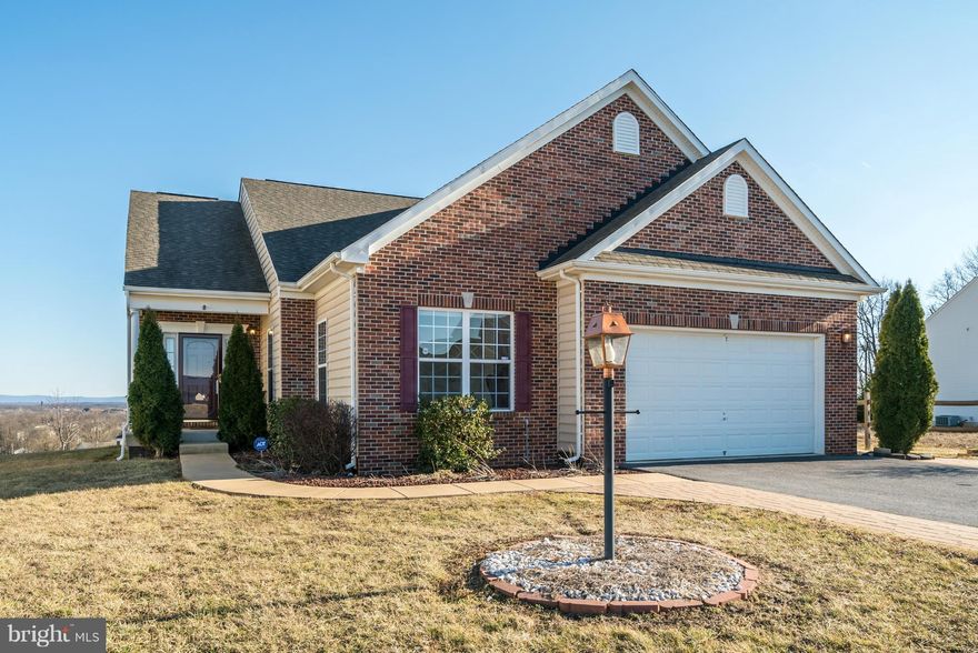 Exceptional 3 bedroom, 2 bath, ranch home well positioned on a 0.27 acre lot within an established neighborhood boasting beautiful mountain views. Within it's 1,852 SF of living space, this home offers an open kitchen with granite counter tops.  Living room offers a gas FP leading to a beautiful sunroom.  Large Master w/ double closets and a master bath with garden tub. Large unfinished basement.