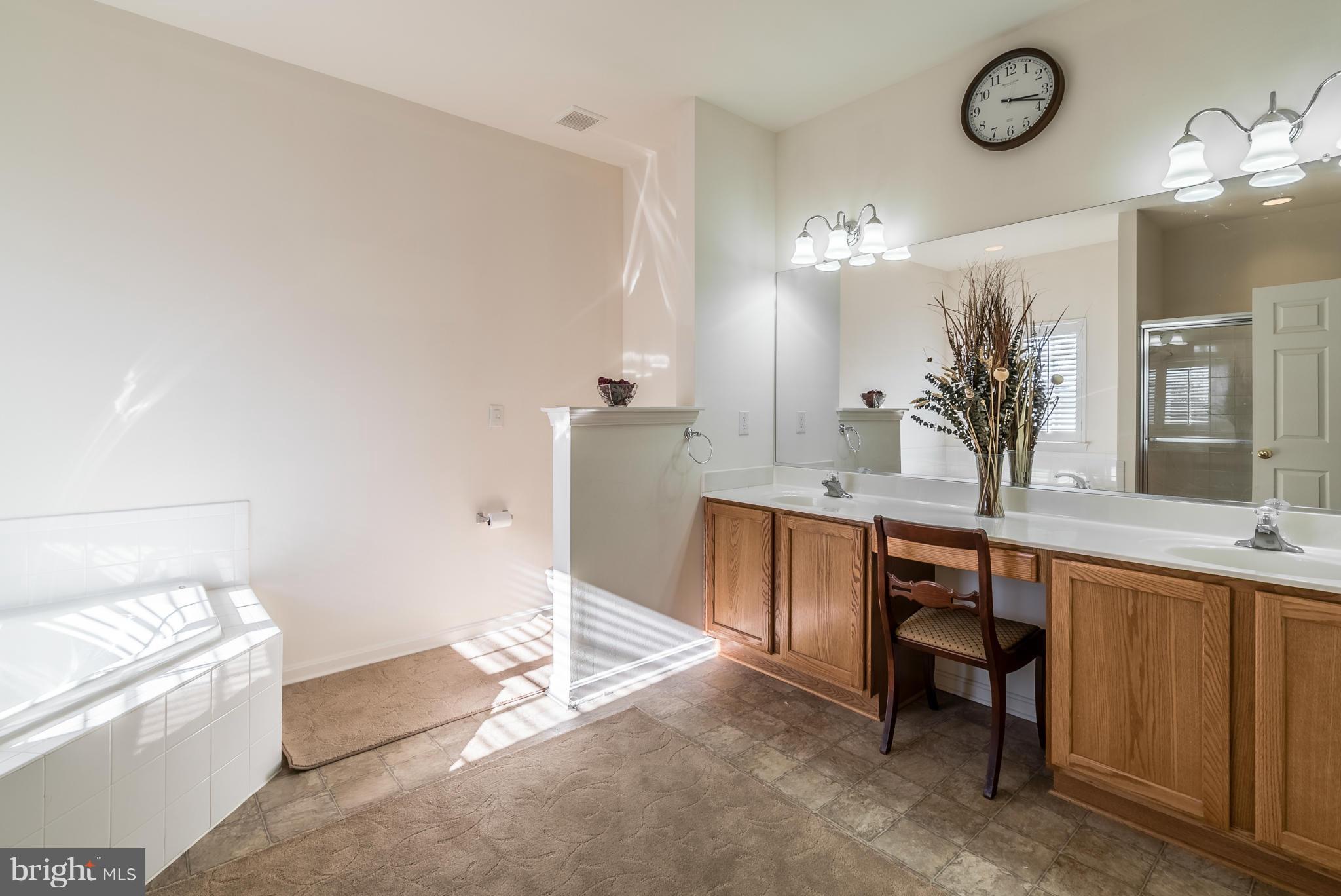 STONEY RIDGE - Residential