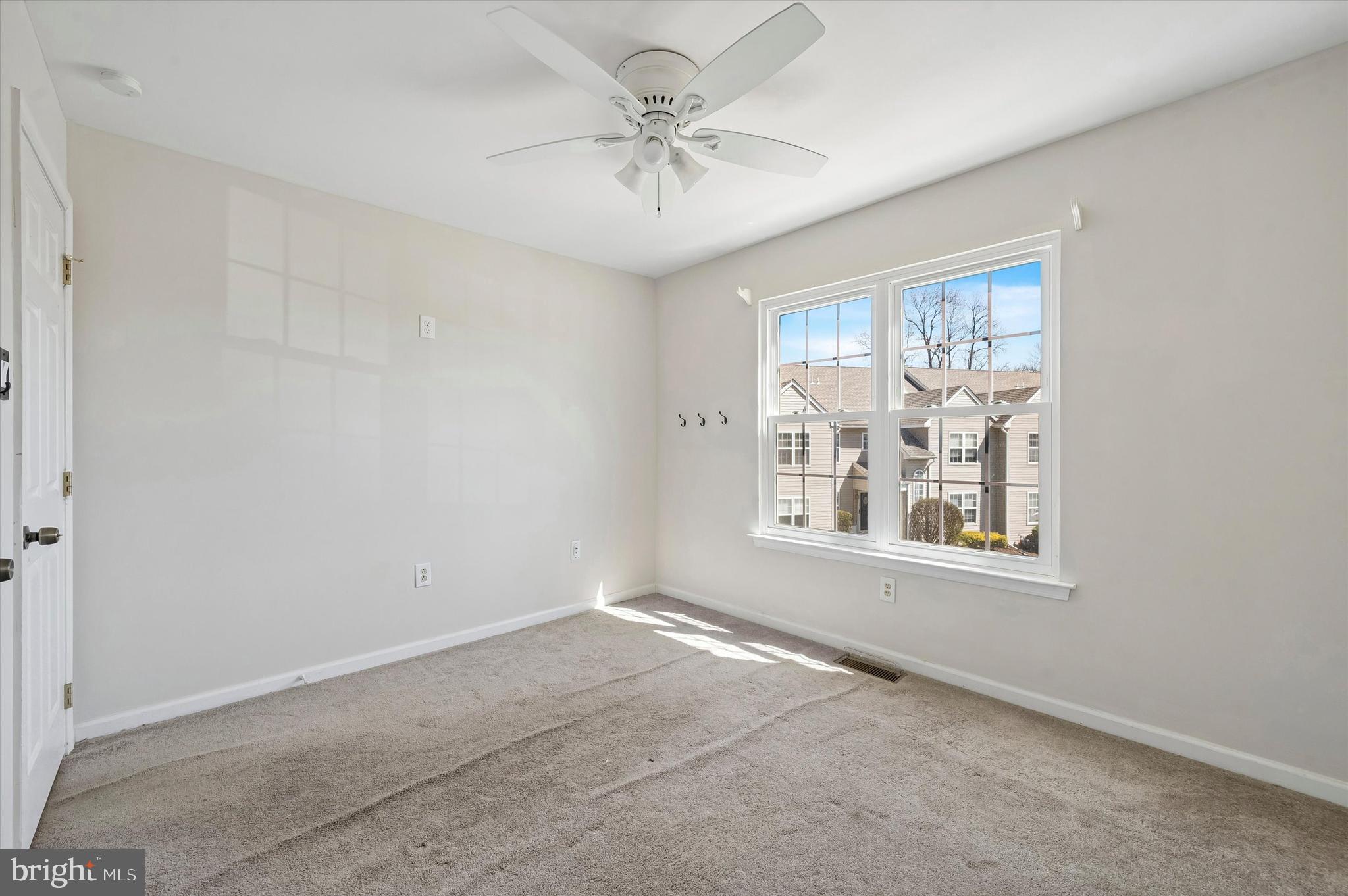 BALLINAHINCH - Residential