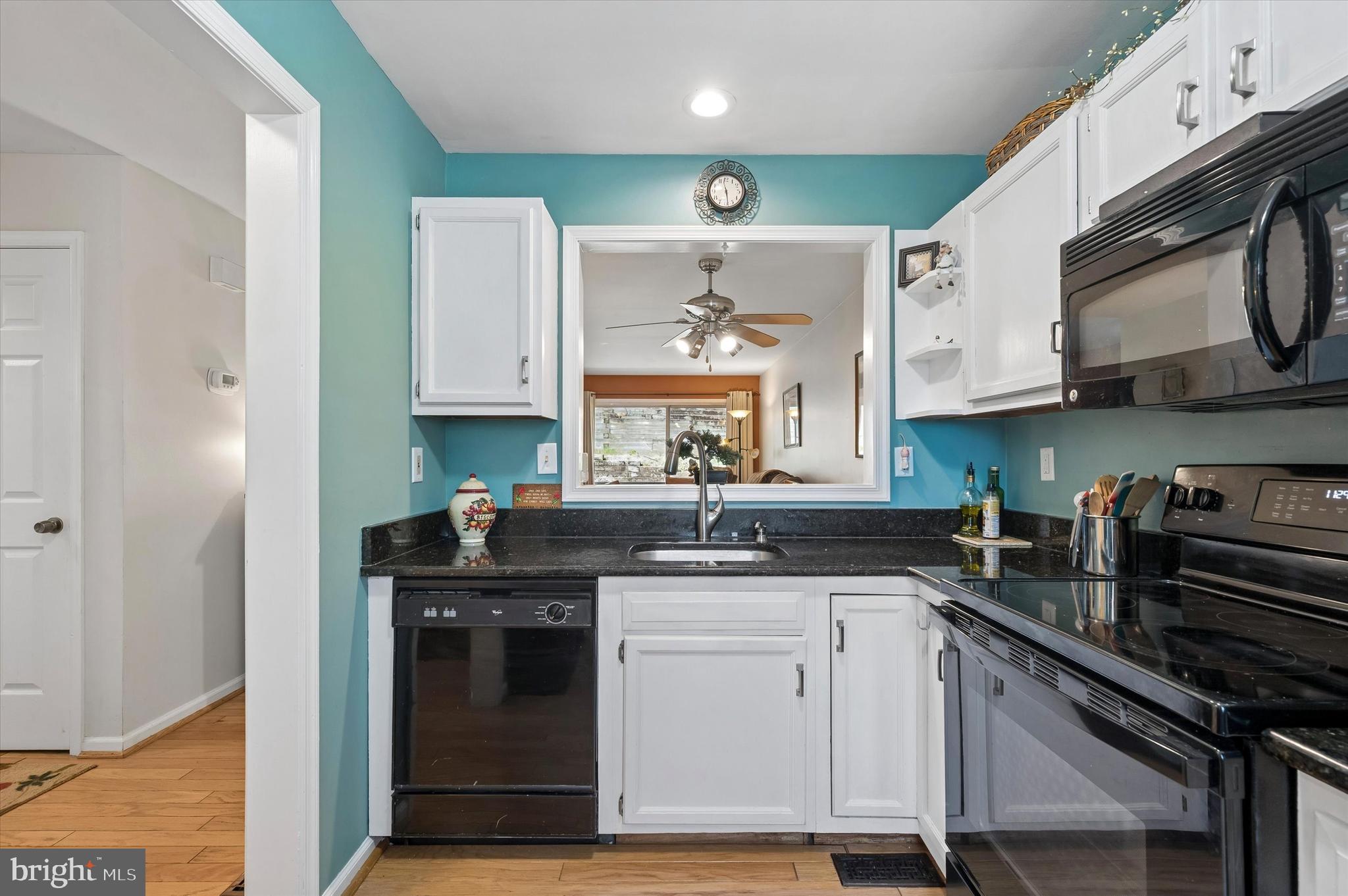 BALLINAHINCH - Residential