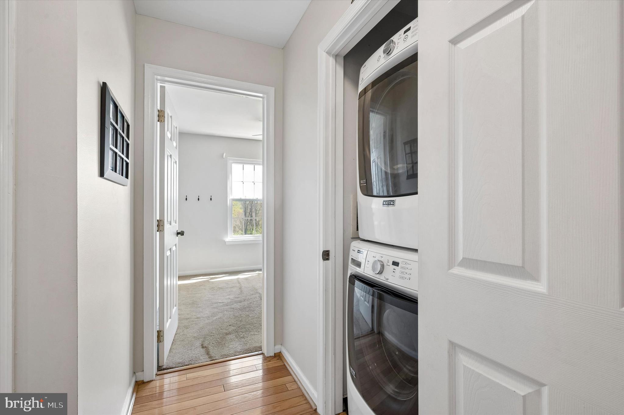 BALLINAHINCH - Residential