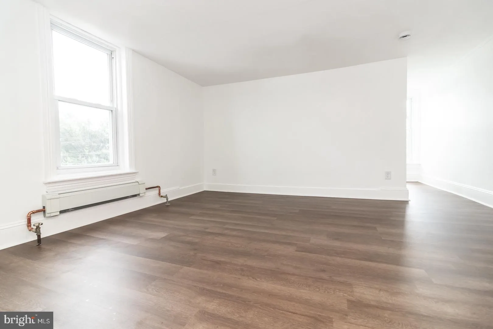 Trenton, New Jersey 08611, United States, 4 Bedrooms Bedrooms, ,2 BathroomsBathrooms,Residential,Active,201416