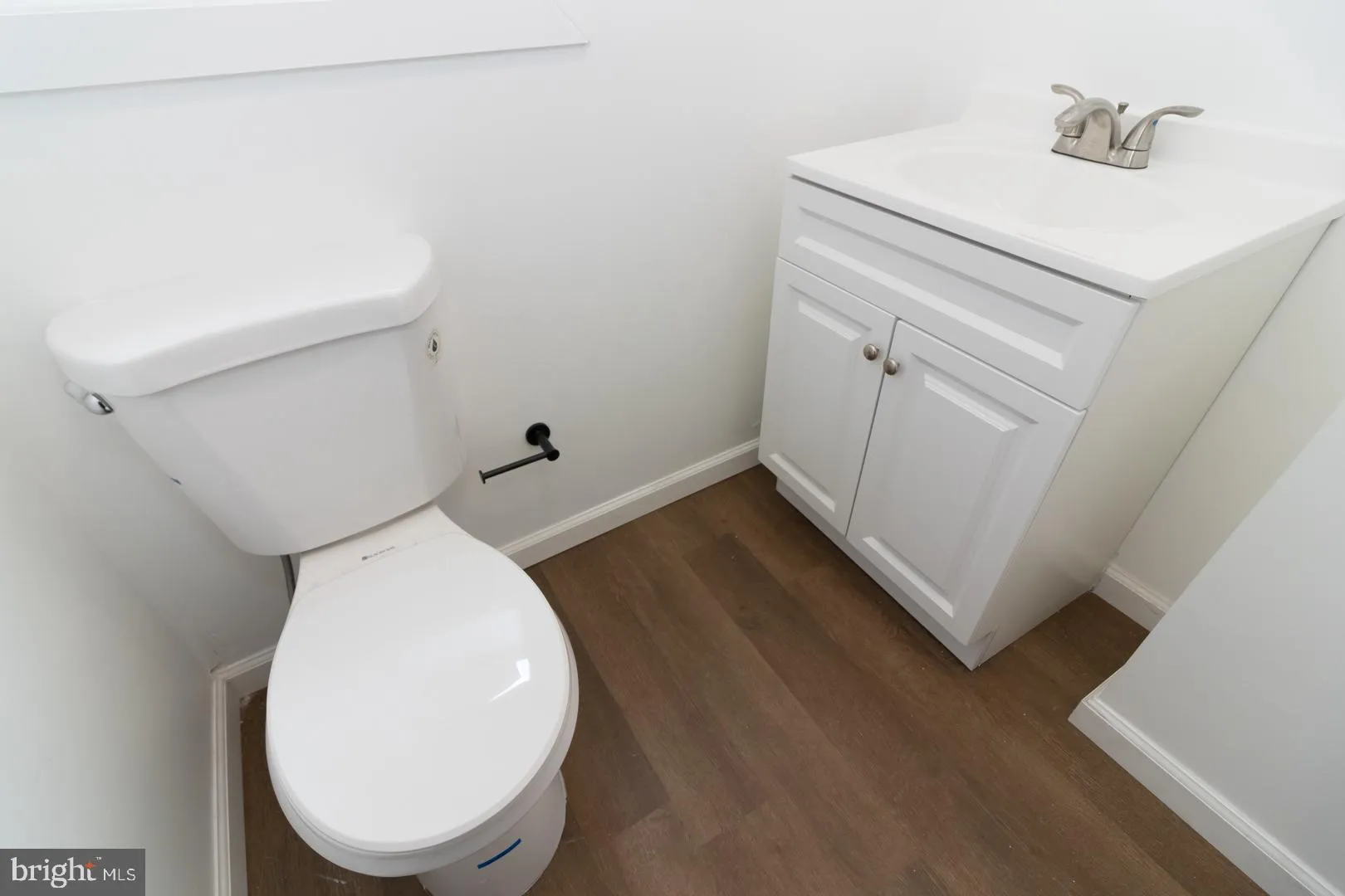 Trenton, New Jersey 08611, United States, 4 Bedrooms Bedrooms, ,2 BathroomsBathrooms,Residential,Active,201416