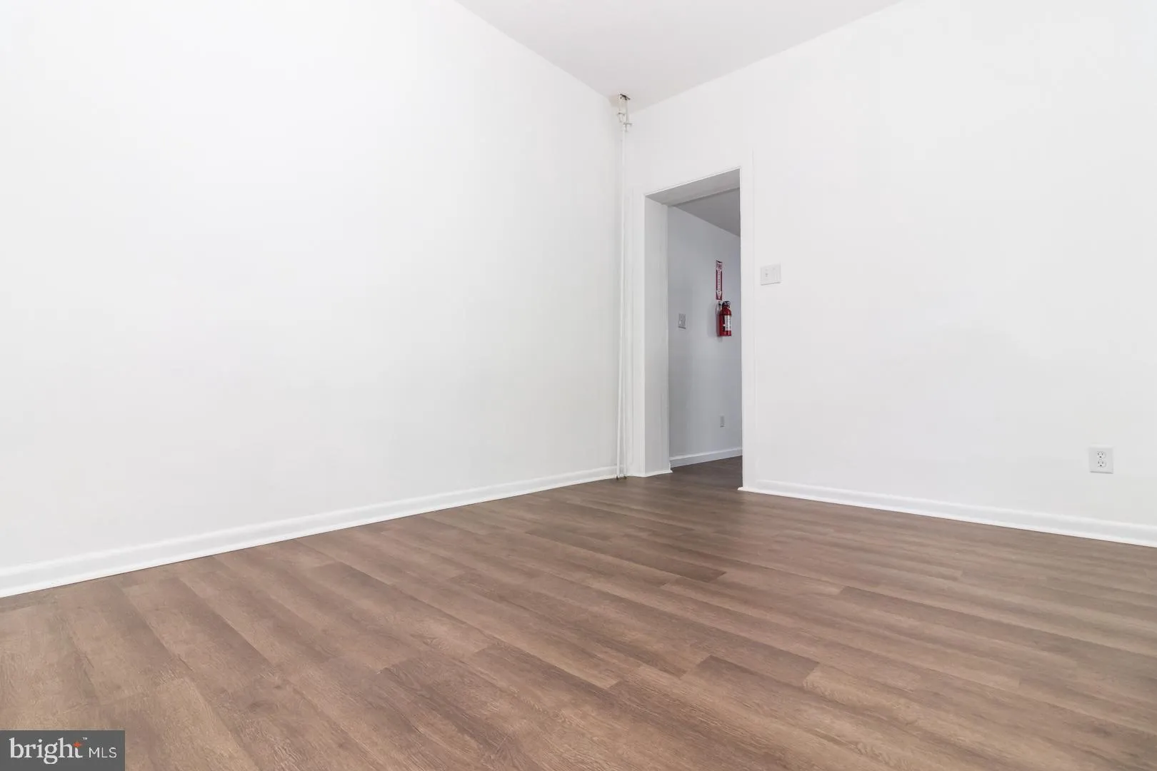 Trenton, New Jersey 08611, United States, 4 Bedrooms Bedrooms, ,2 BathroomsBathrooms,Residential,Active,201416