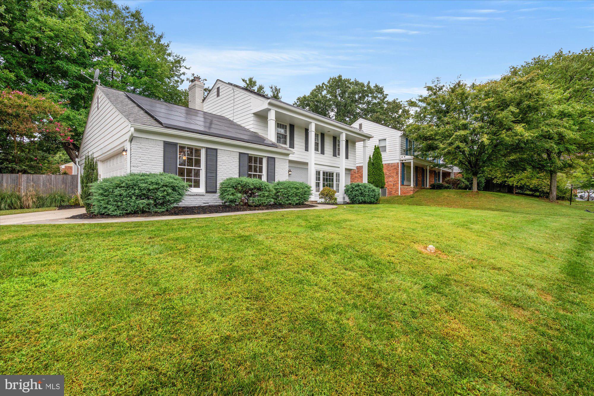 11200 HUNT CLUB DRIVE