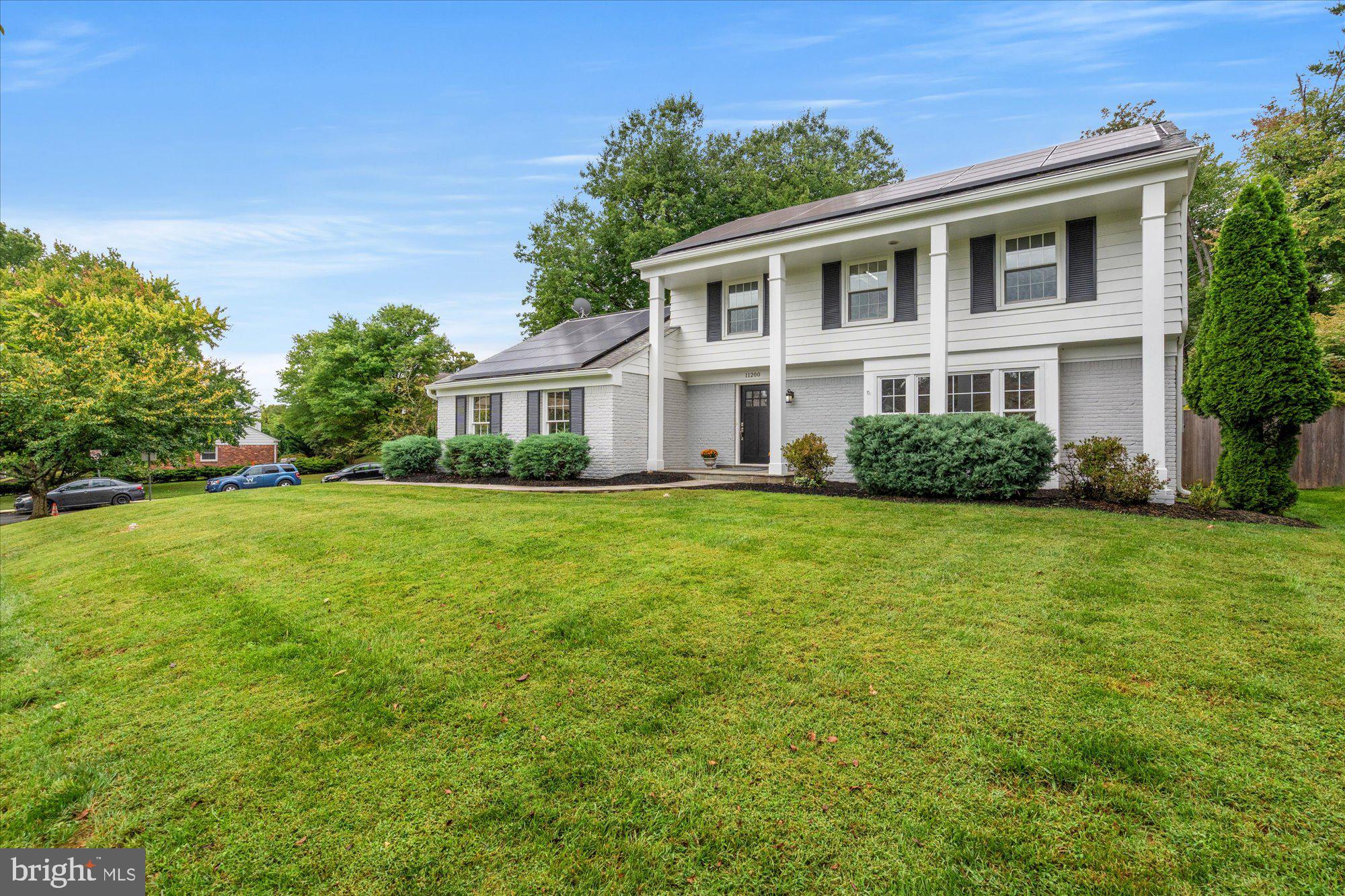 11200 HUNT CLUB DRIVE