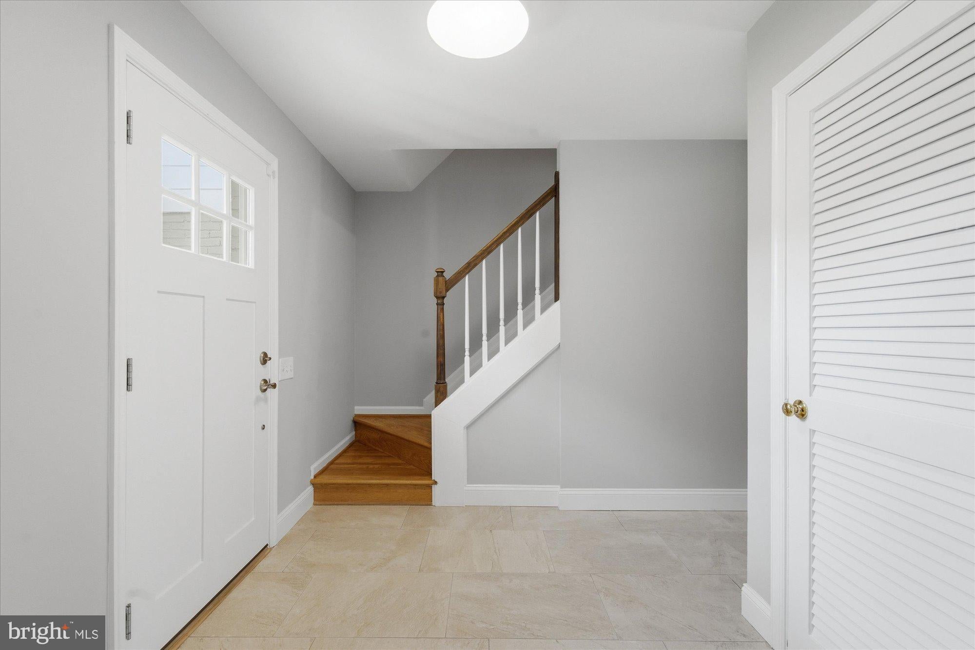 11200 HUNT CLUB DRIVE