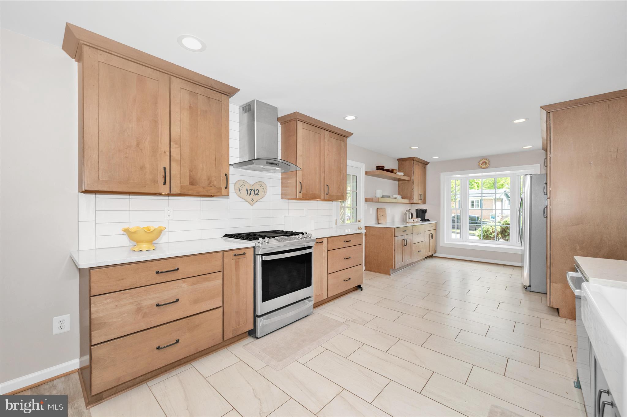 MANOR WOODS - Residential