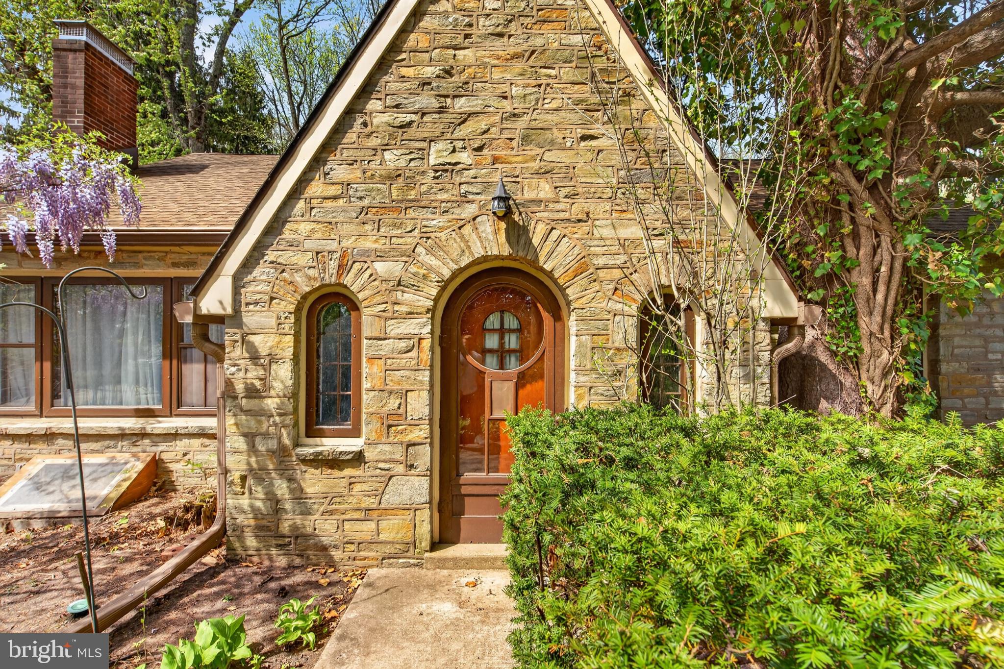 FAIRLESS HILLS - Residential