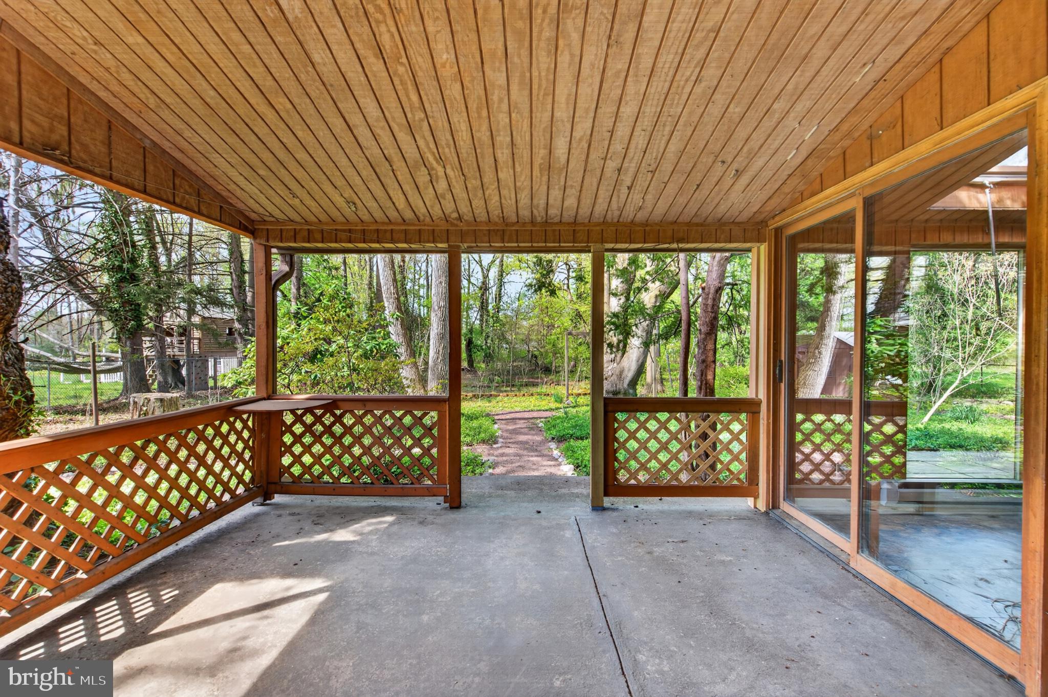 FAIRLESS HILLS - Residential