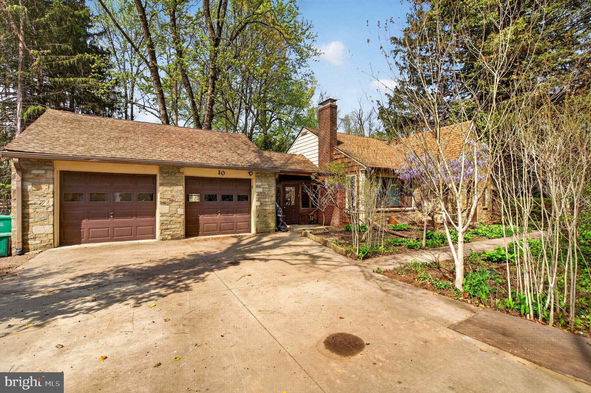 FAIRLESS HILLS - Residential