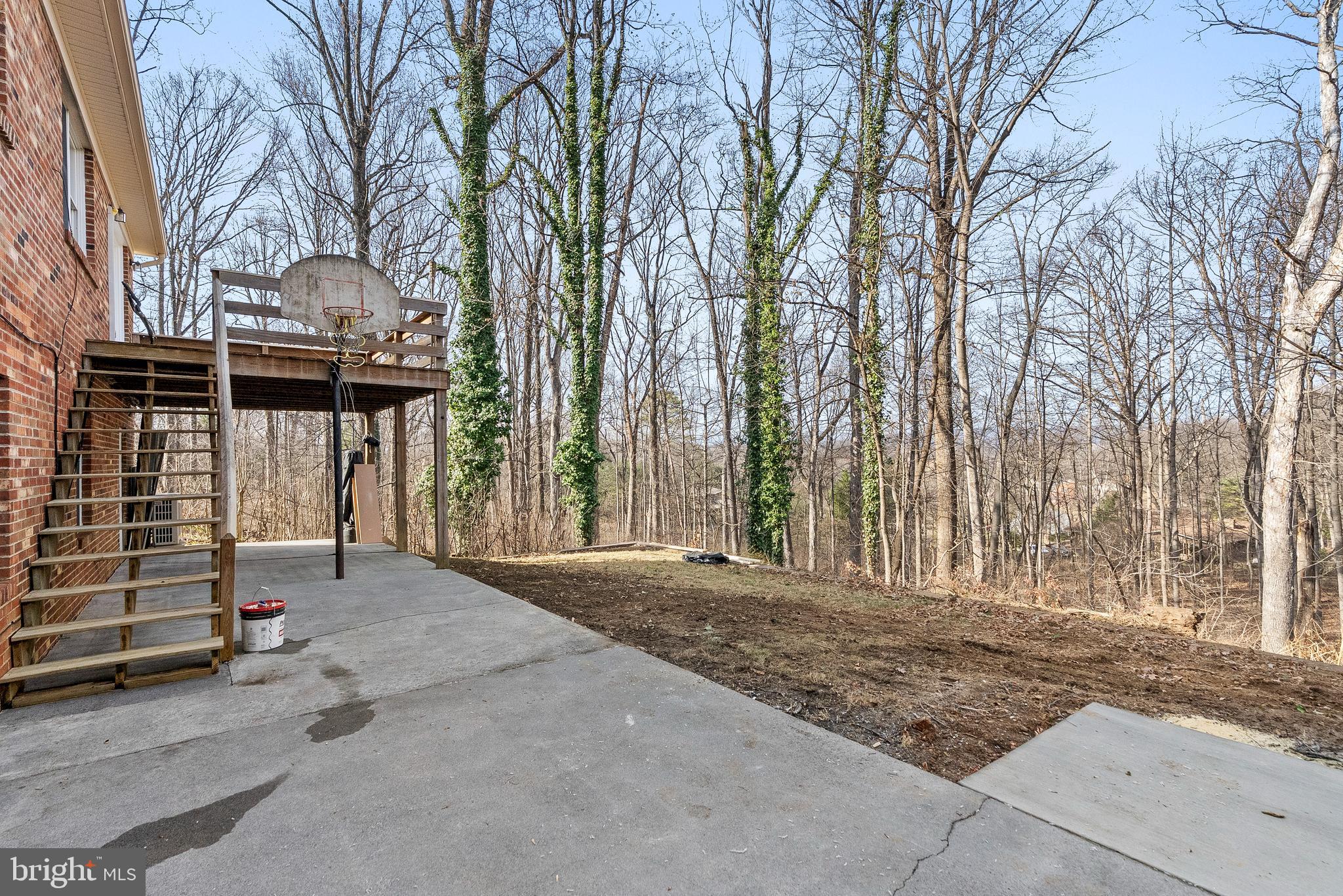 JACKSON WOODS ESTATES - Residential Lease