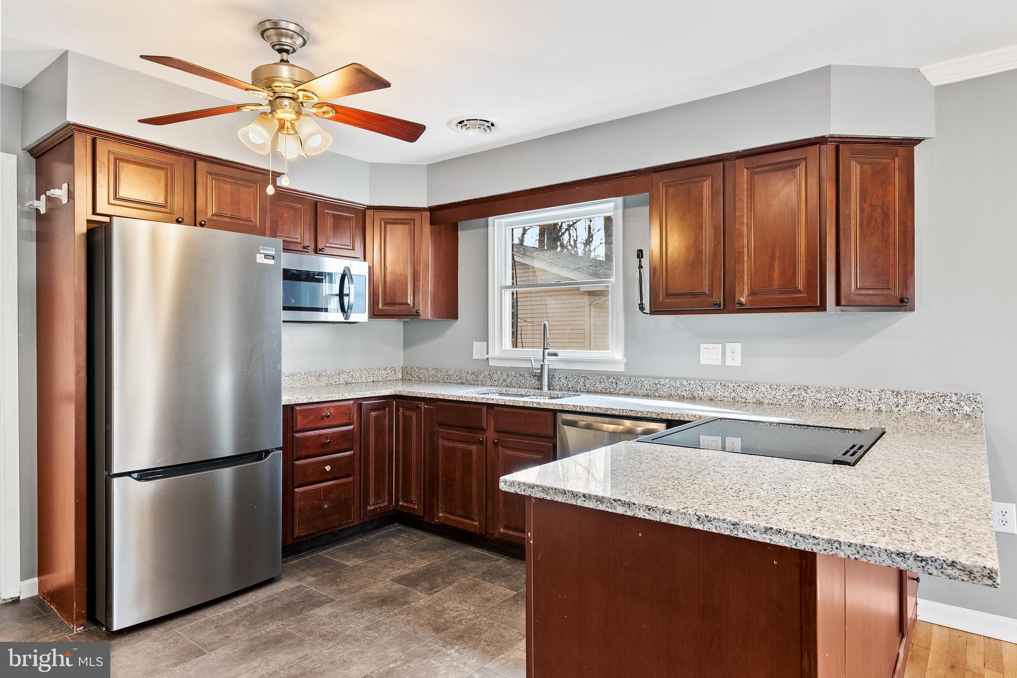 JACKSON WOODS ESTATES - Residential Lease