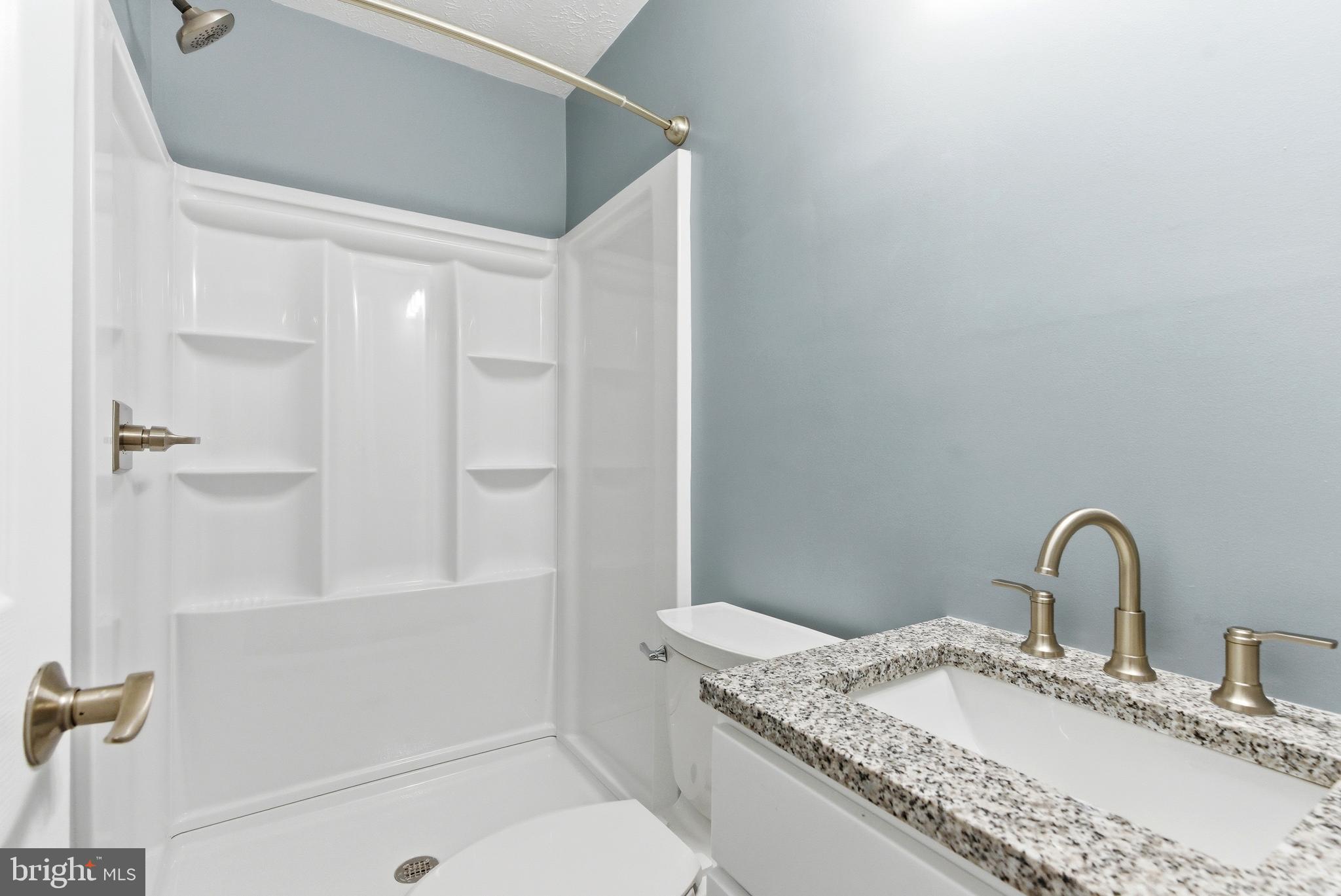 JACKSON WOODS ESTATES - Residential Lease