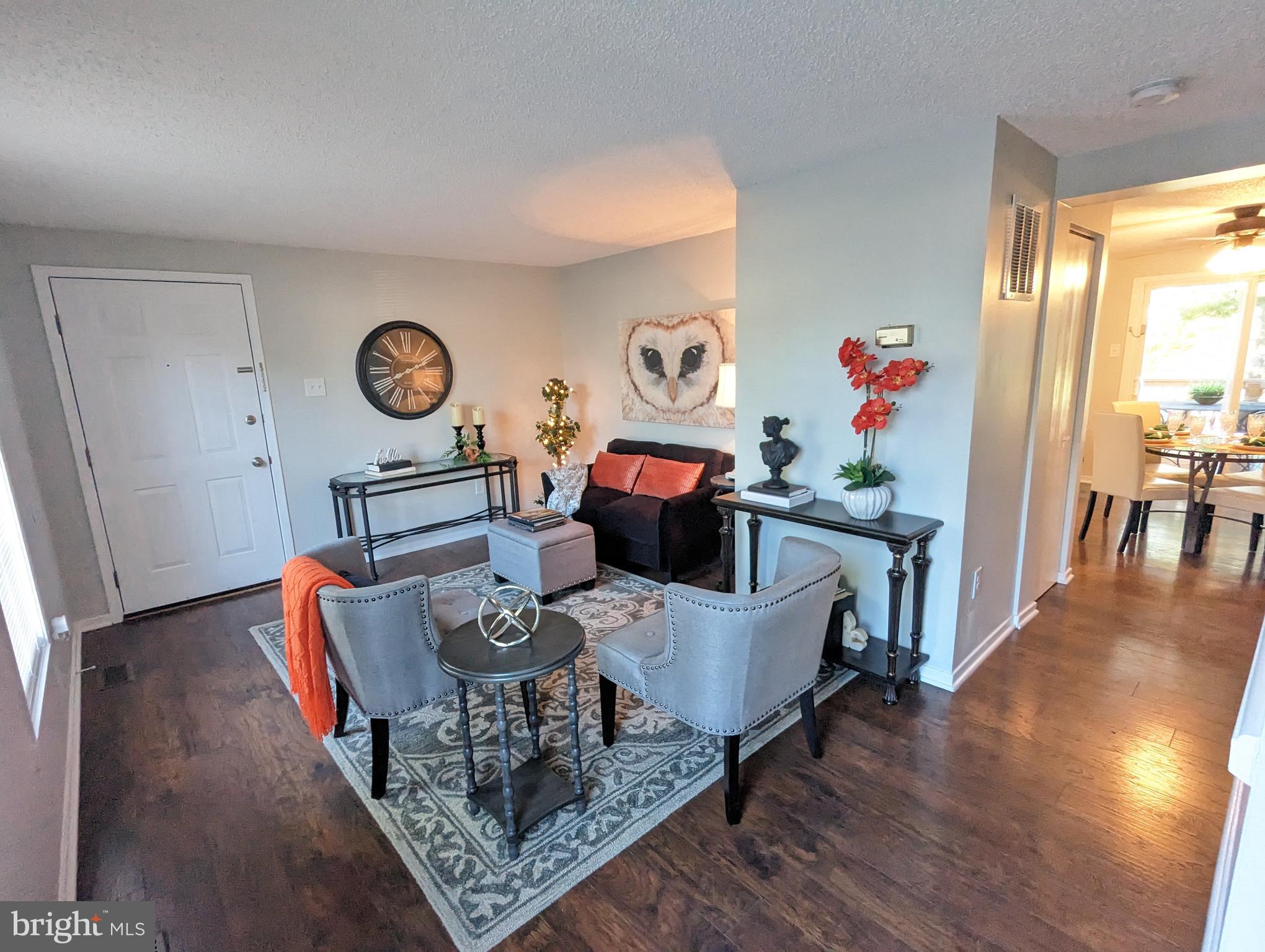 LANGLEY EAST - Residential