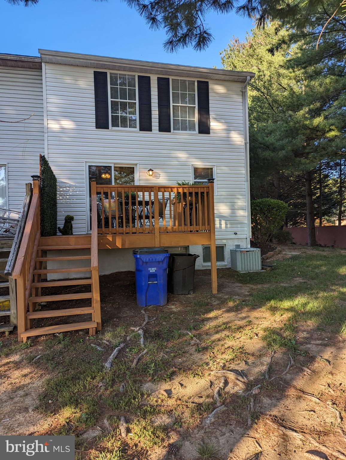 LANGLEY EAST - Residential