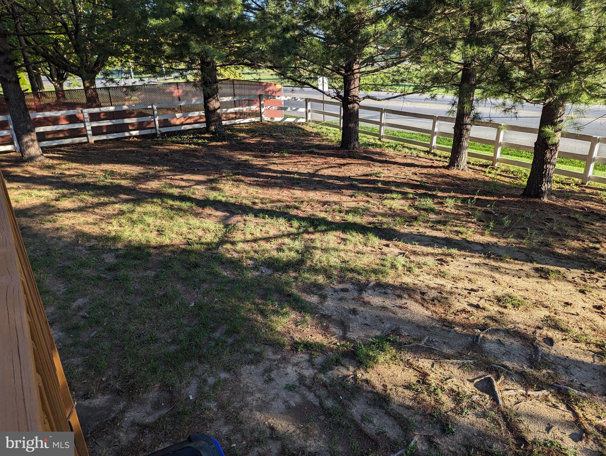 LANGLEY EAST - Residential