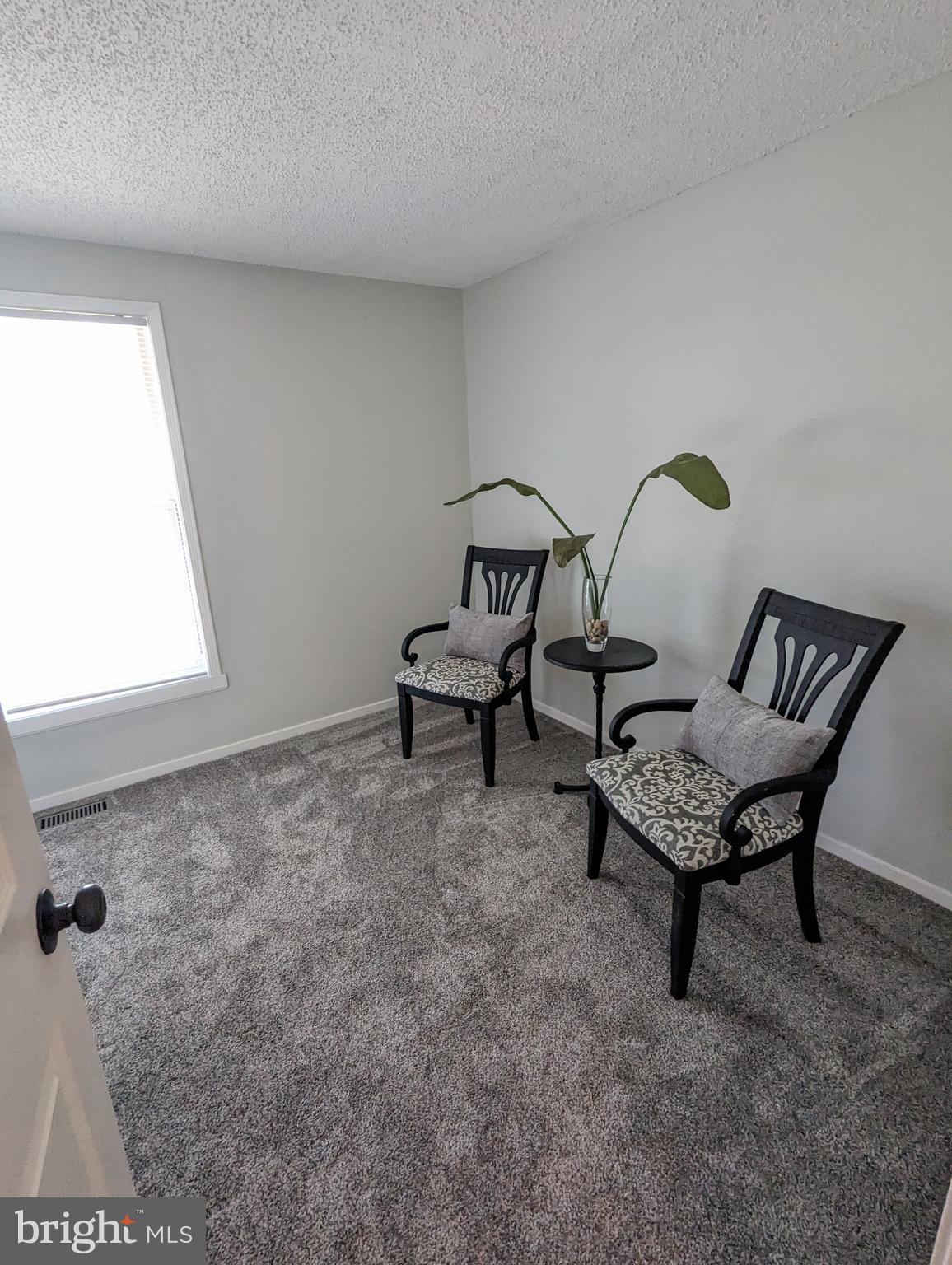 LANGLEY EAST - Residential