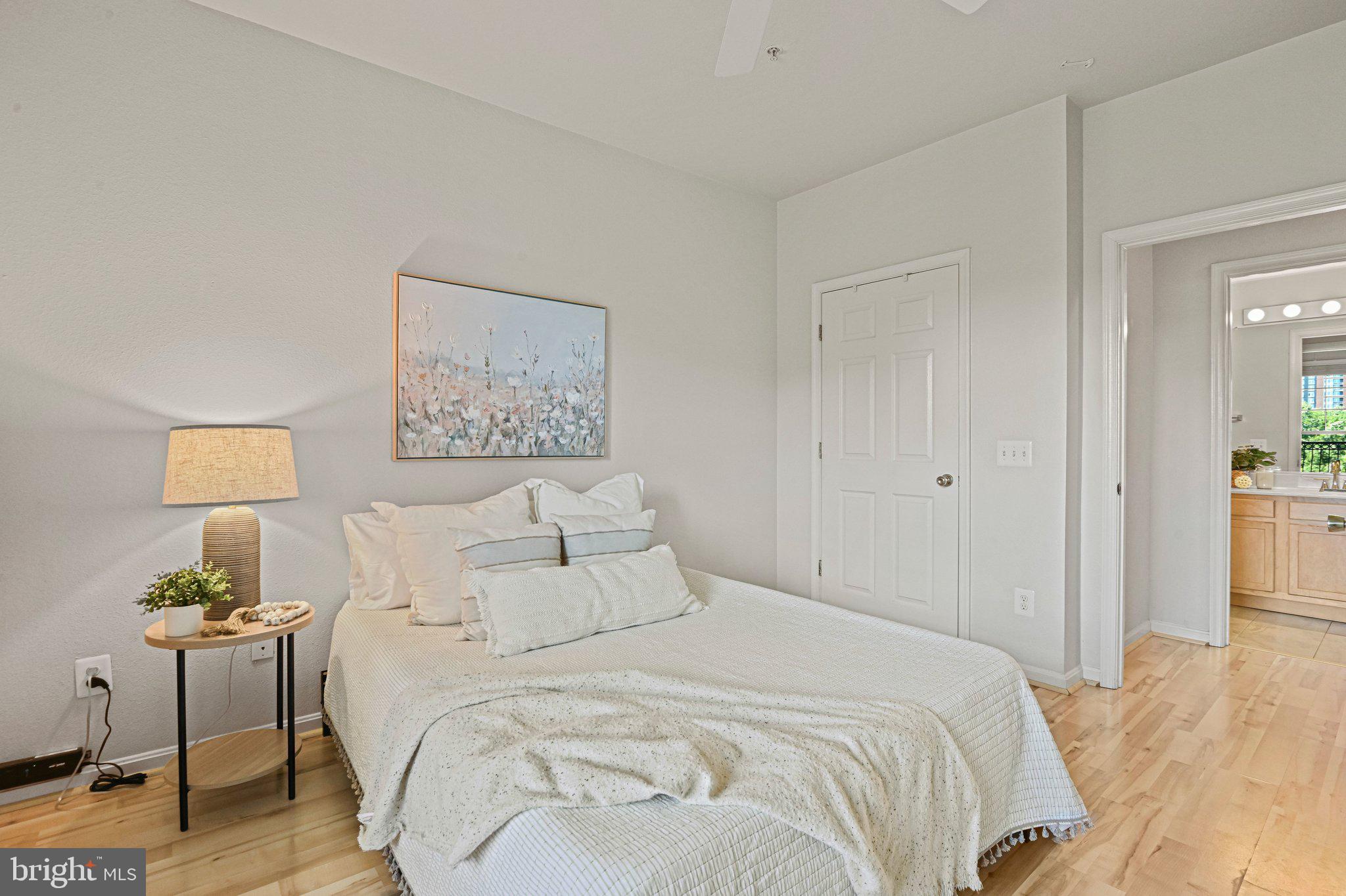 1581 SPRING GATE DRIVE 5314
