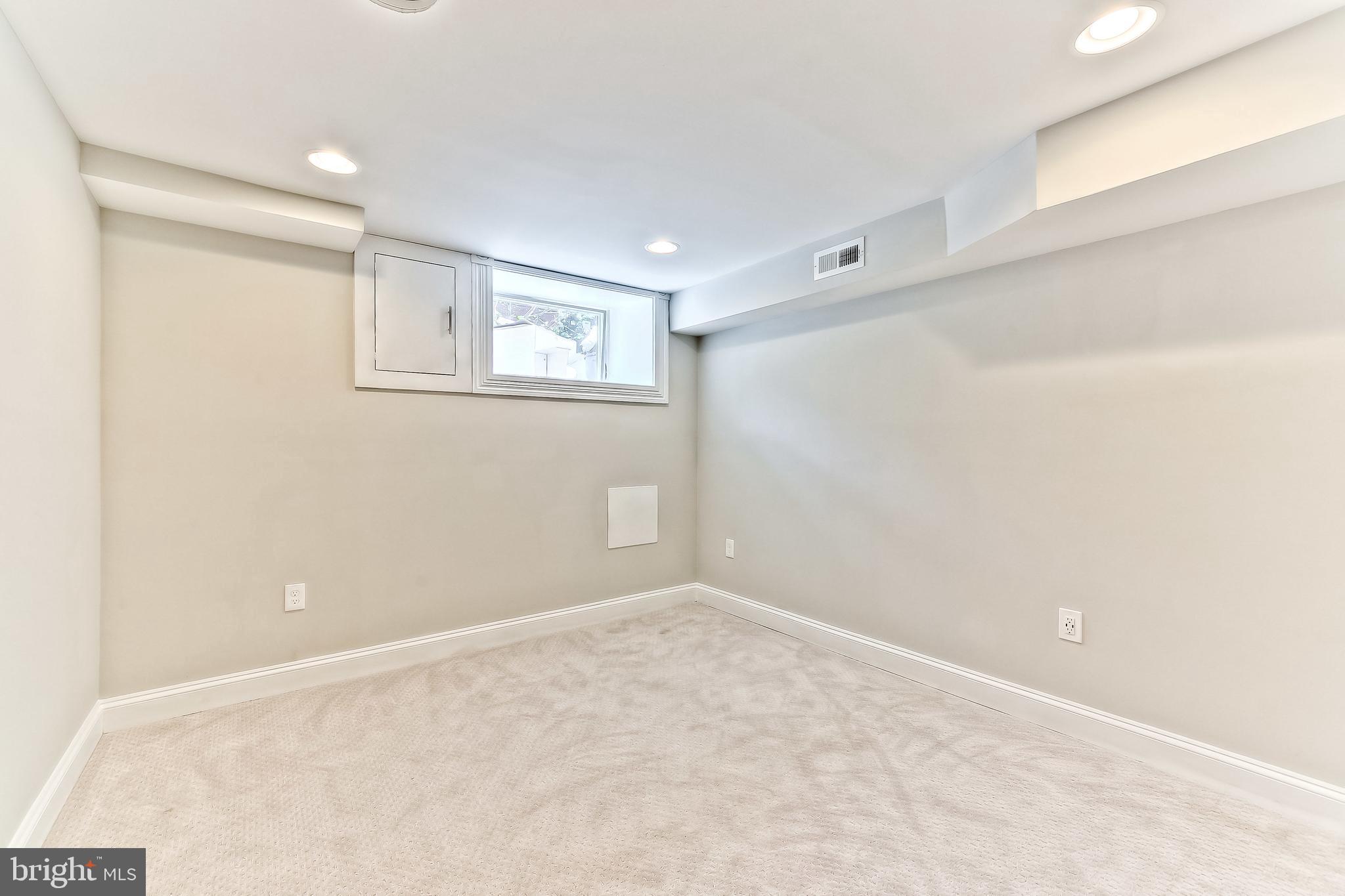 CANTON - Residential Lease