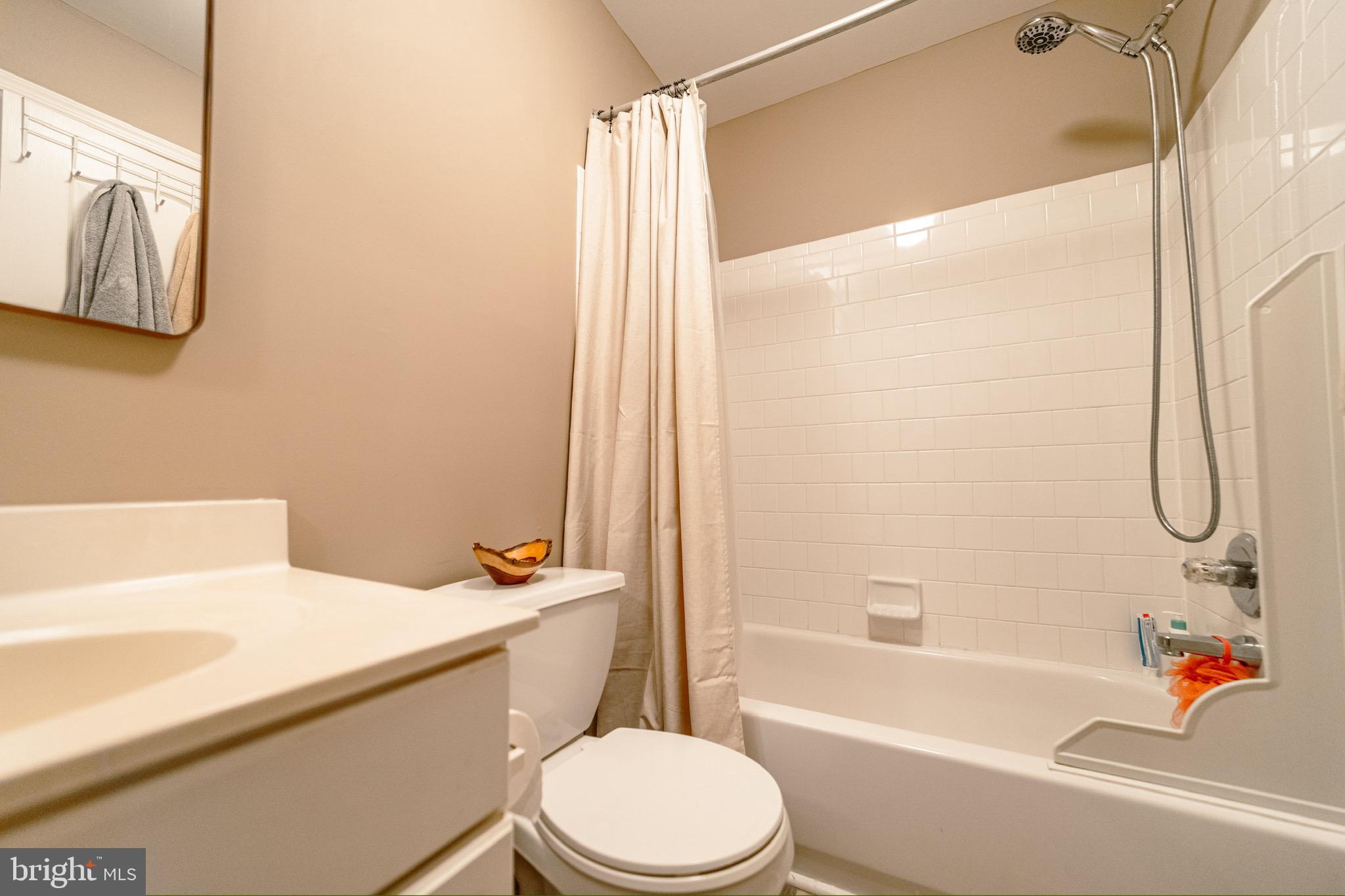 MONMOUTH MEADOWS - Residential