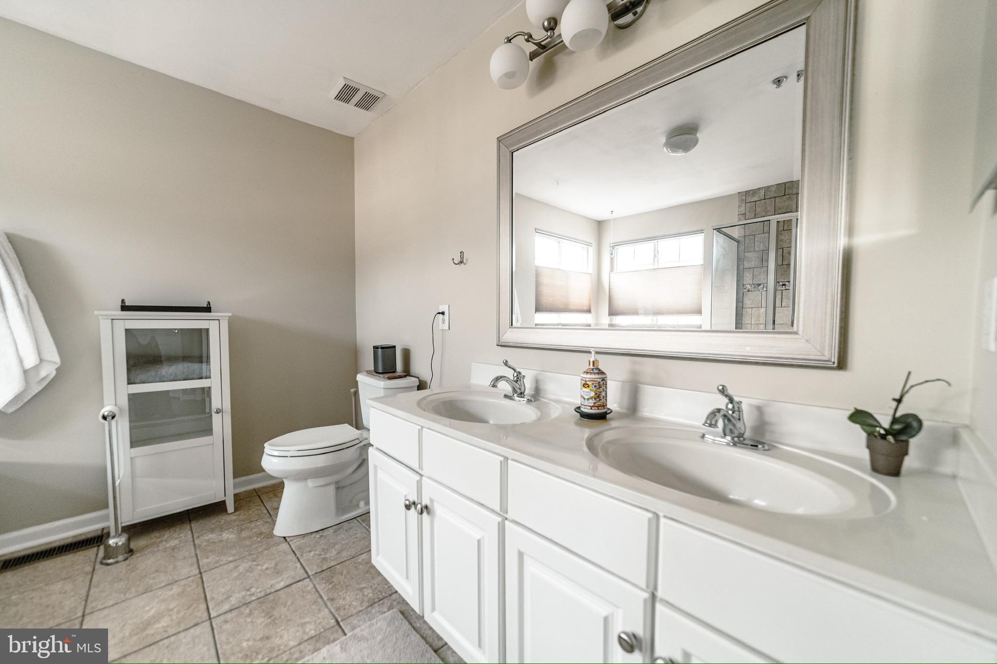 MONMOUTH MEADOWS - Residential