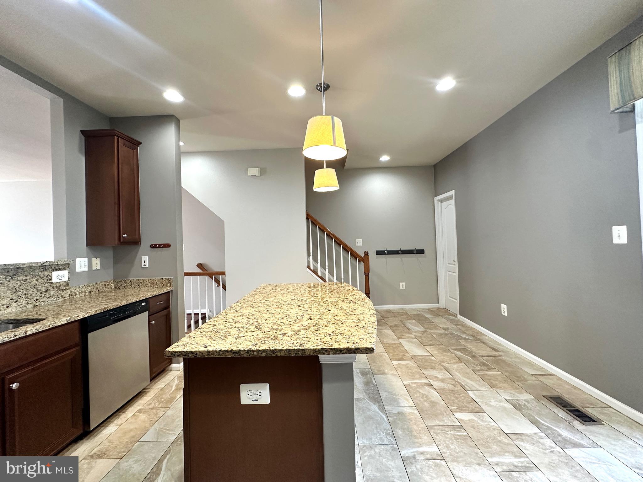 BRAMBLETON - Residential Lease