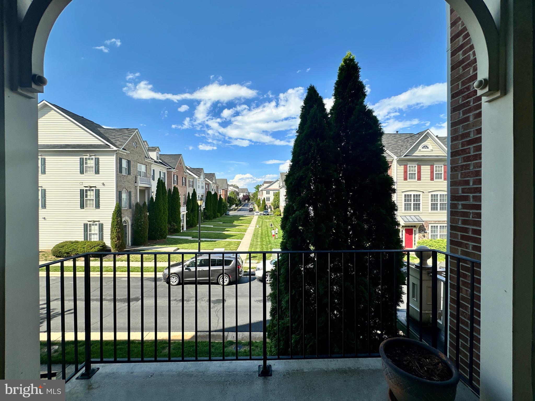 BRAMBLETON - Residential Lease