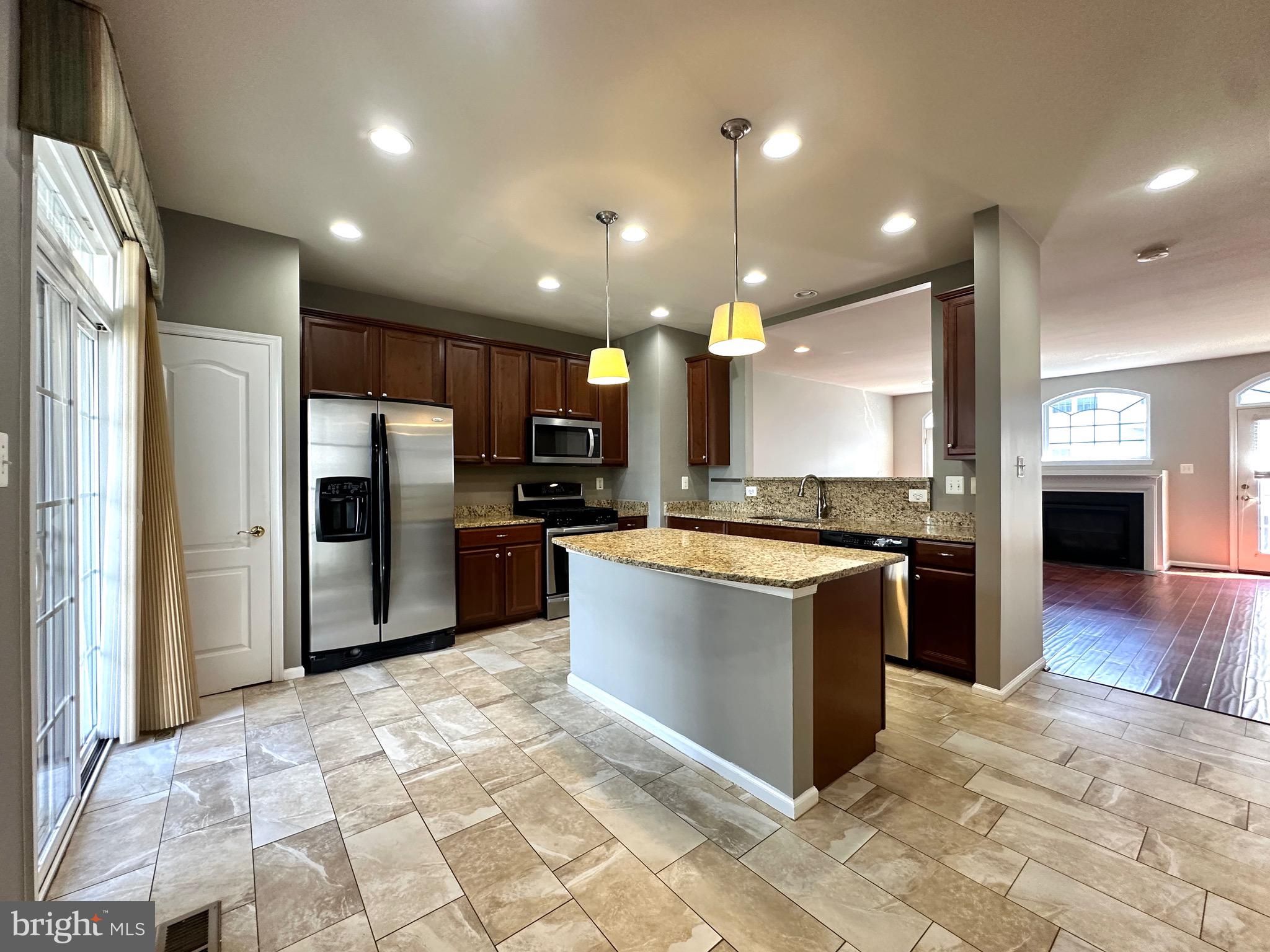 BRAMBLETON - Residential Lease