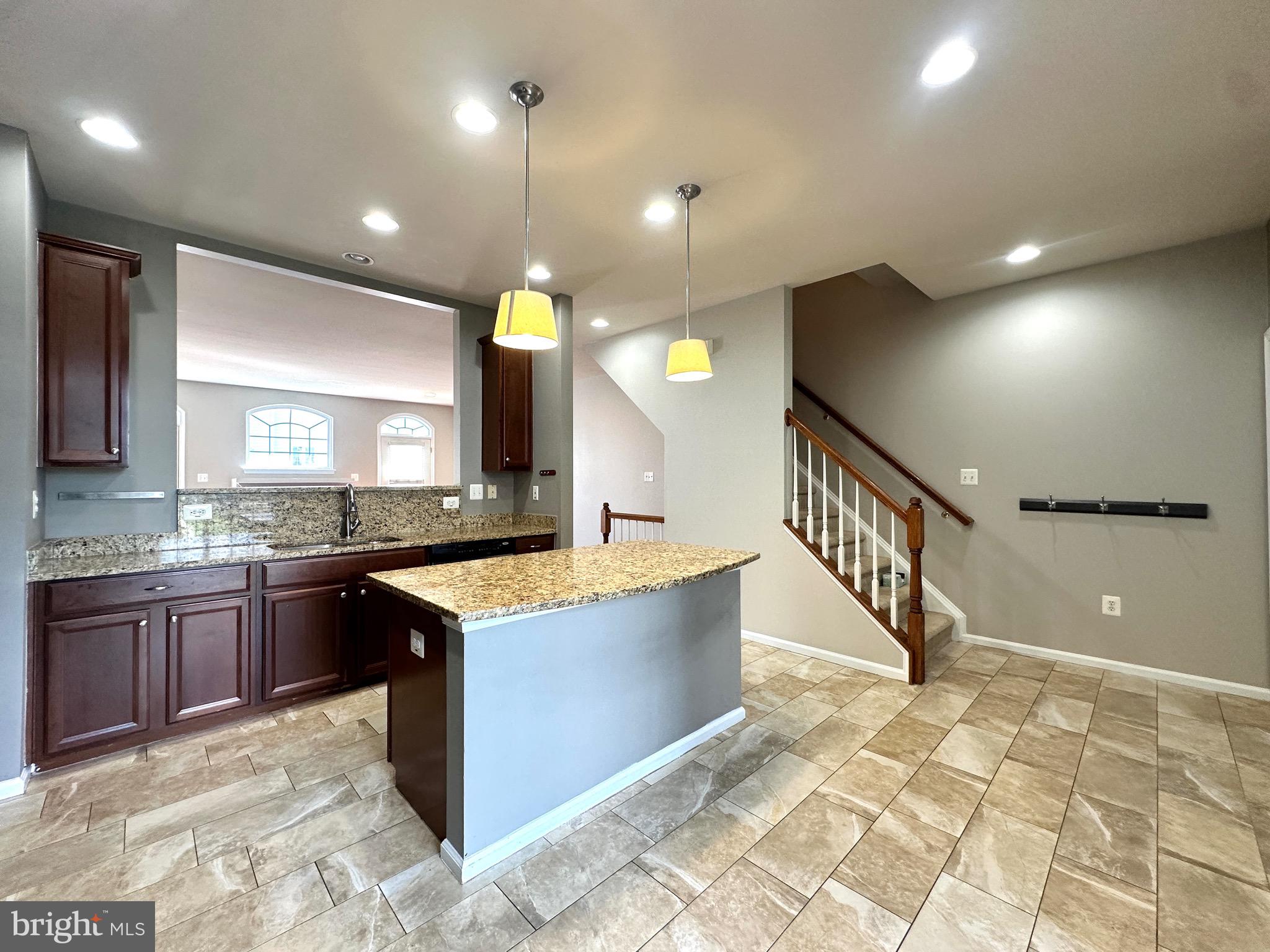 BRAMBLETON - Residential Lease