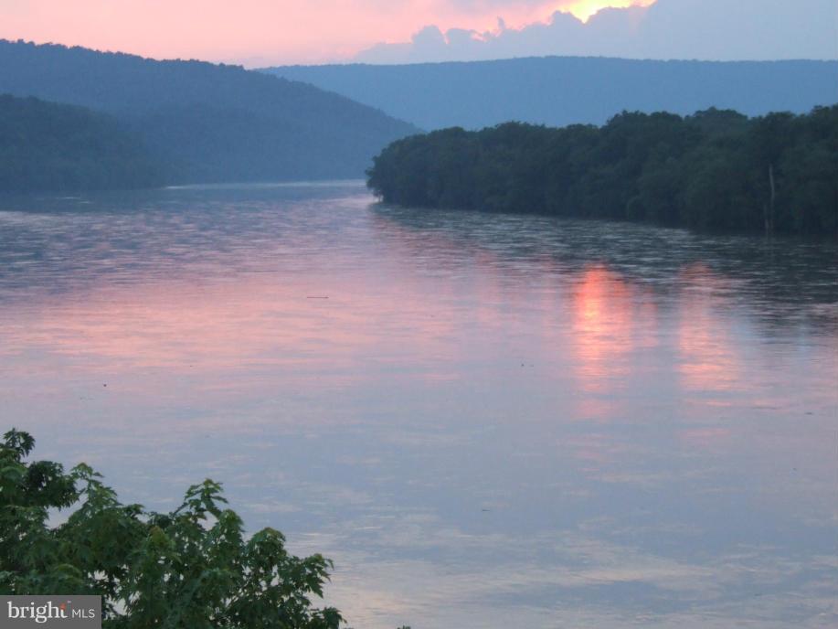 JEFFERSON PLACE - Residential