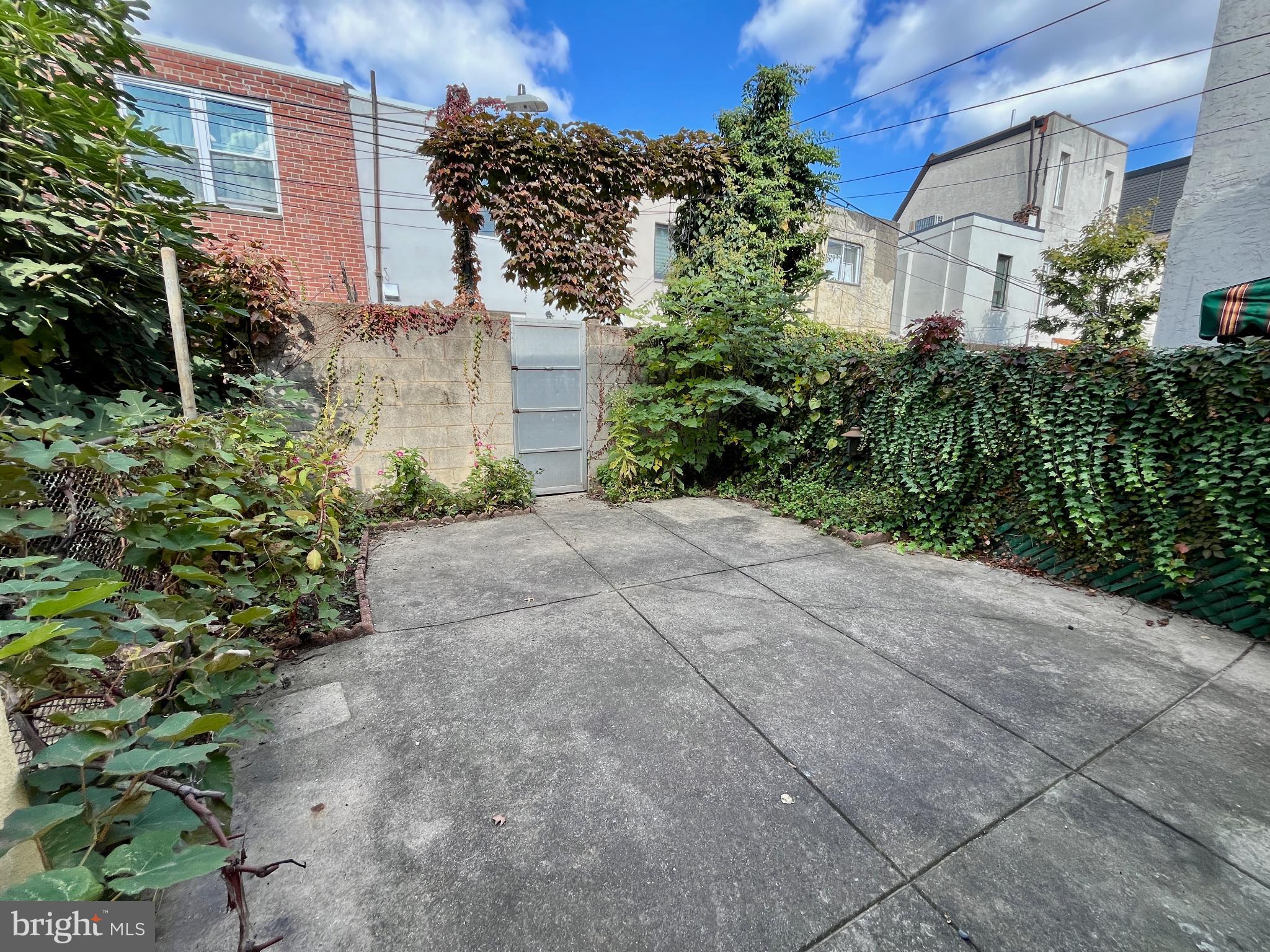 PHILADELPHIA (SOUTH) - Residential Lease