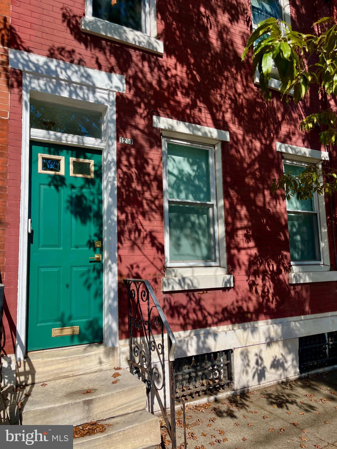 PHILADELPHIA (SOUTH) - Residential Lease