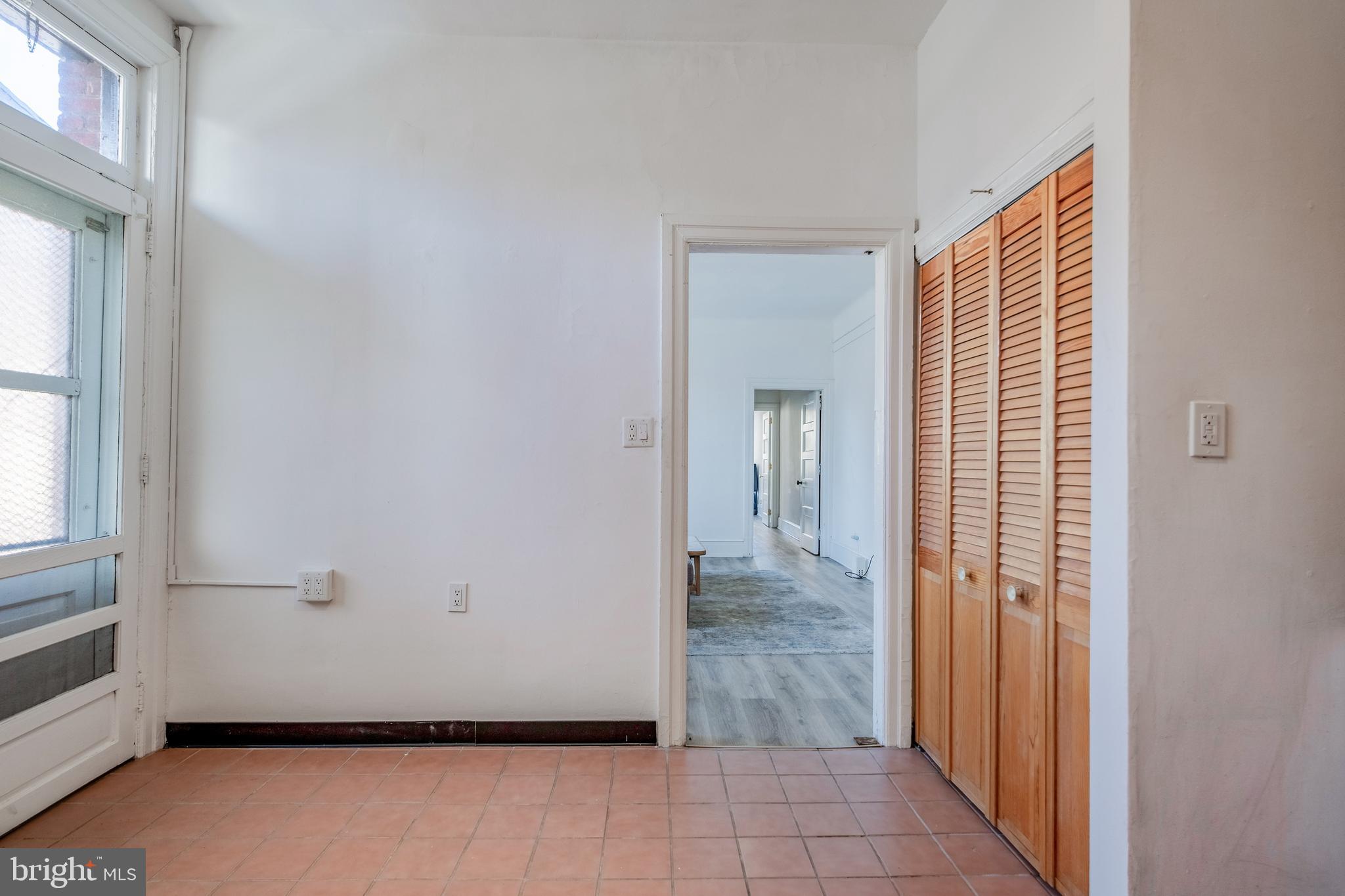 WASHINGTON SQ WEST - Residential