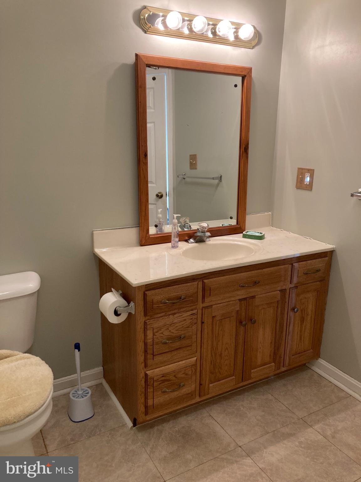 MILL CREEK - Residential