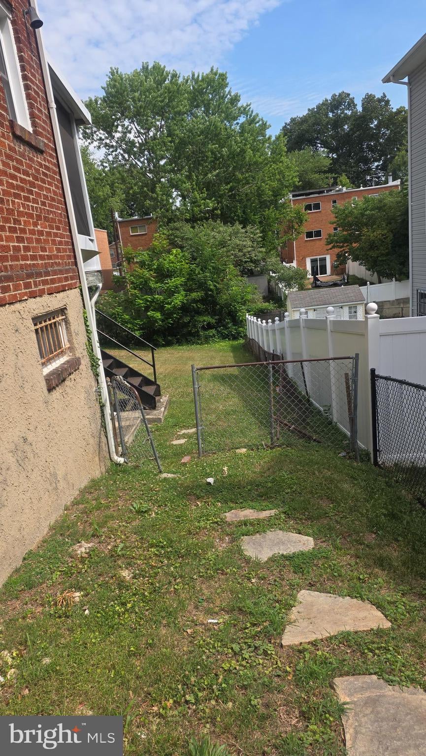 157 CHESAPEAKE STREET SW