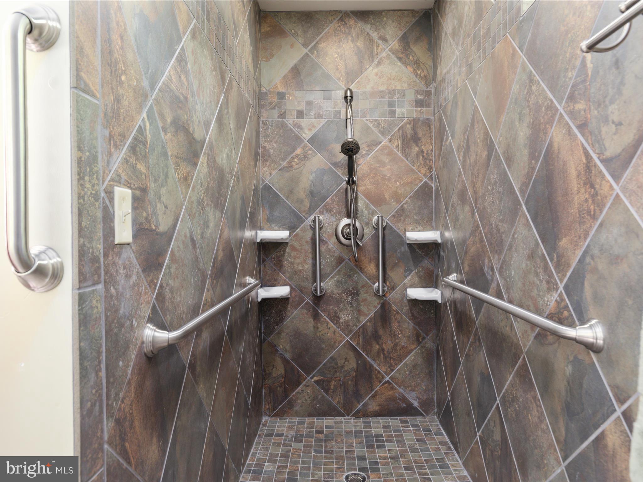 BIRD HAVEN - Residential