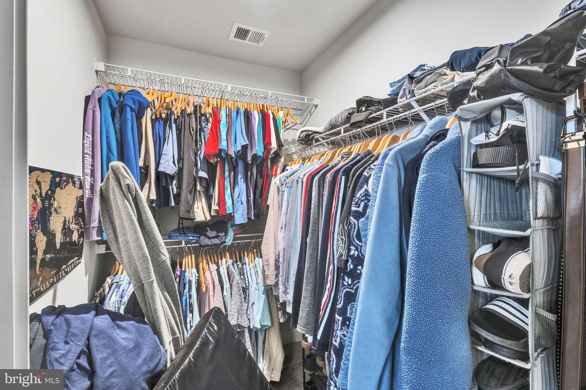 HOLLY RIDGE - Residential