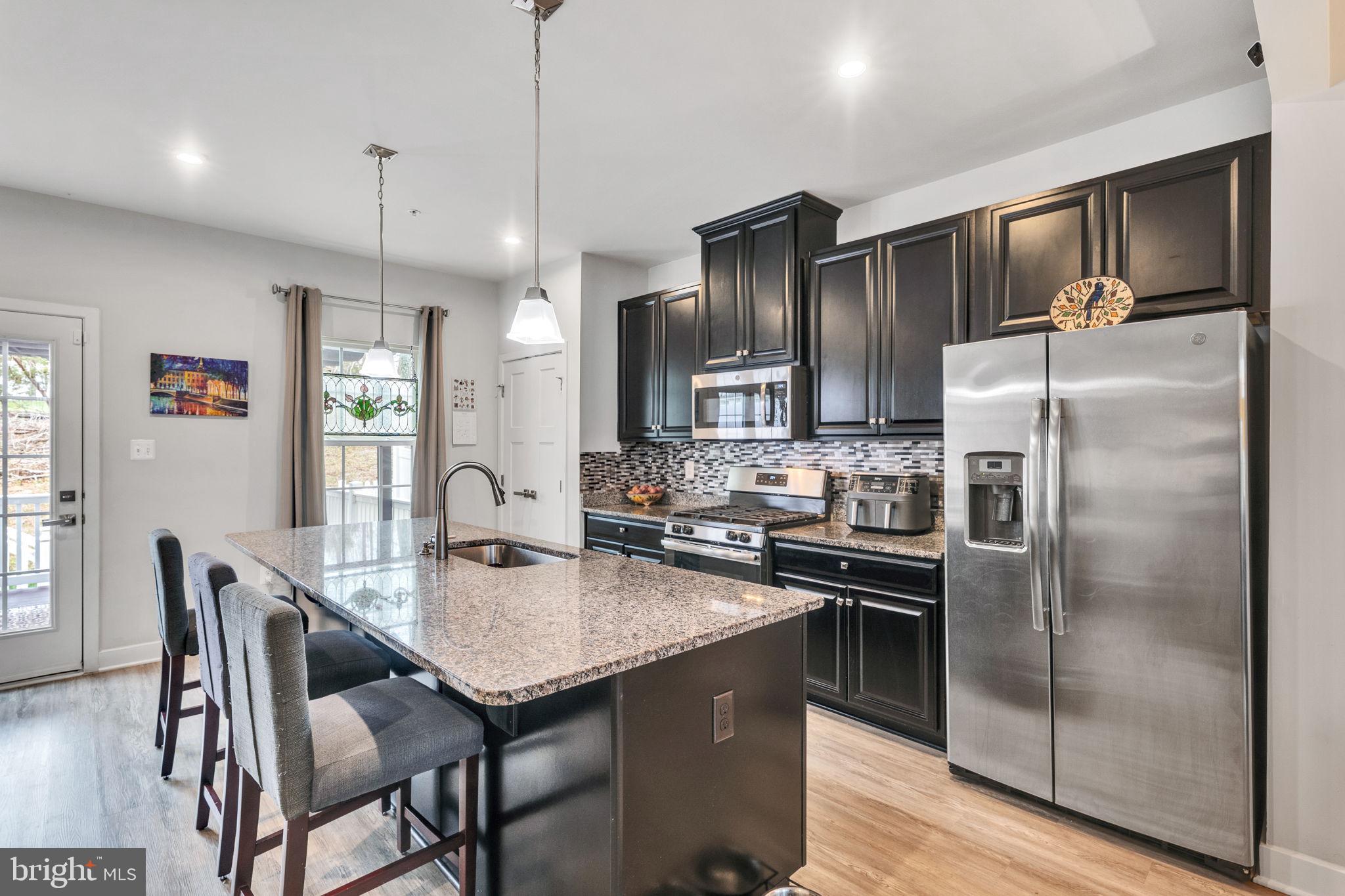 HOLLY RIDGE - Residential